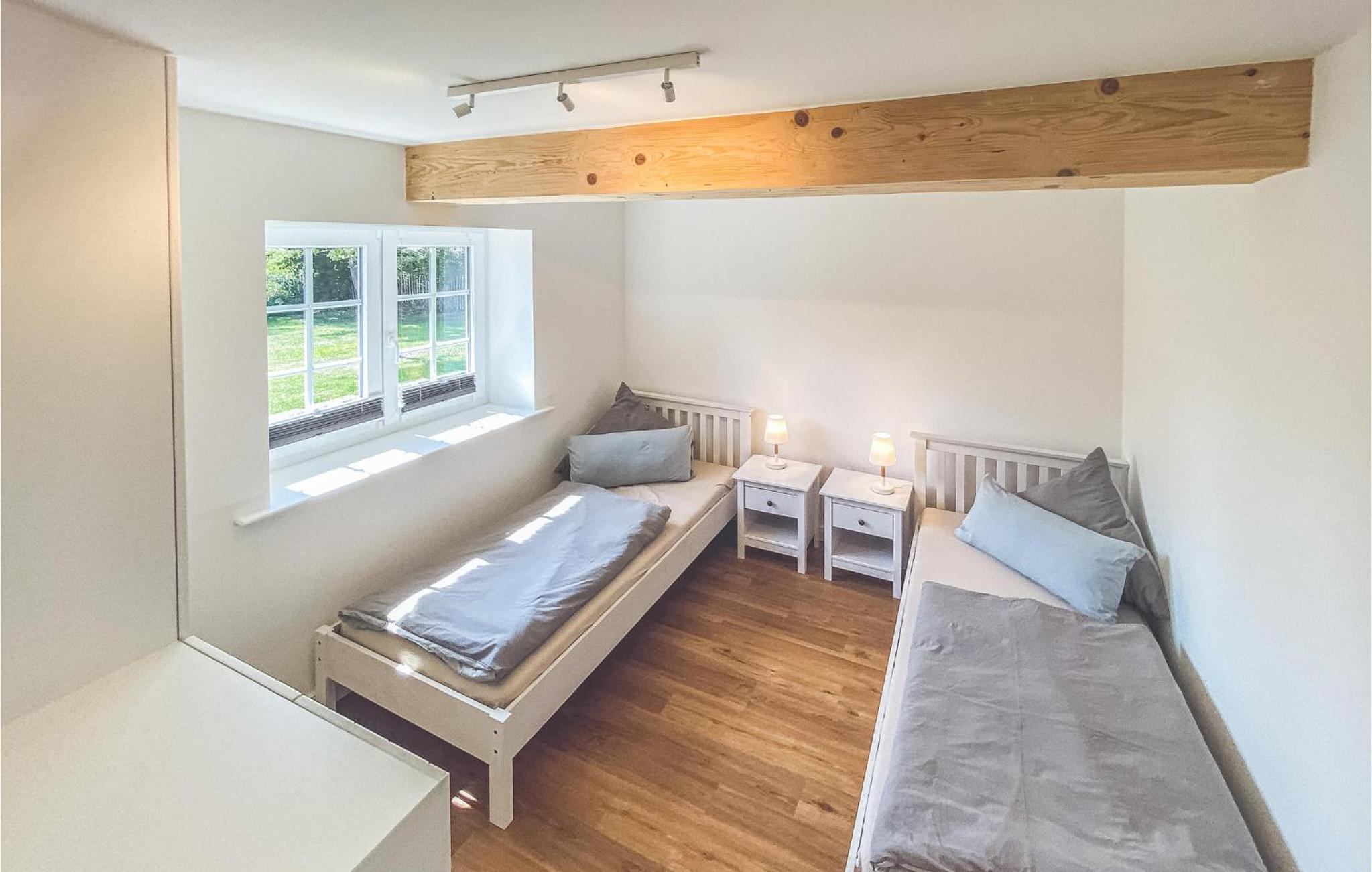 Stunning Home In Emmelsbüll-Horsbüll