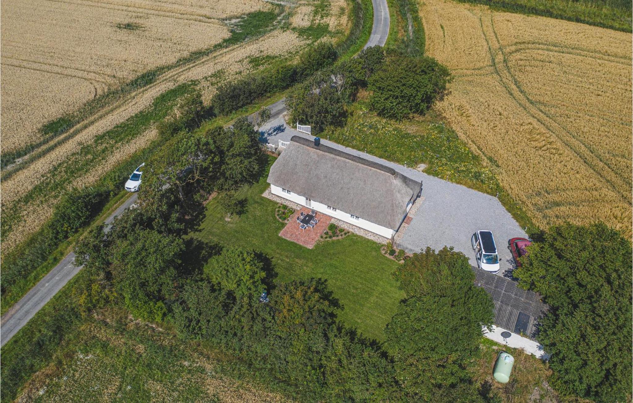 Stunning Home In Emmelsbüll-Horsbüll