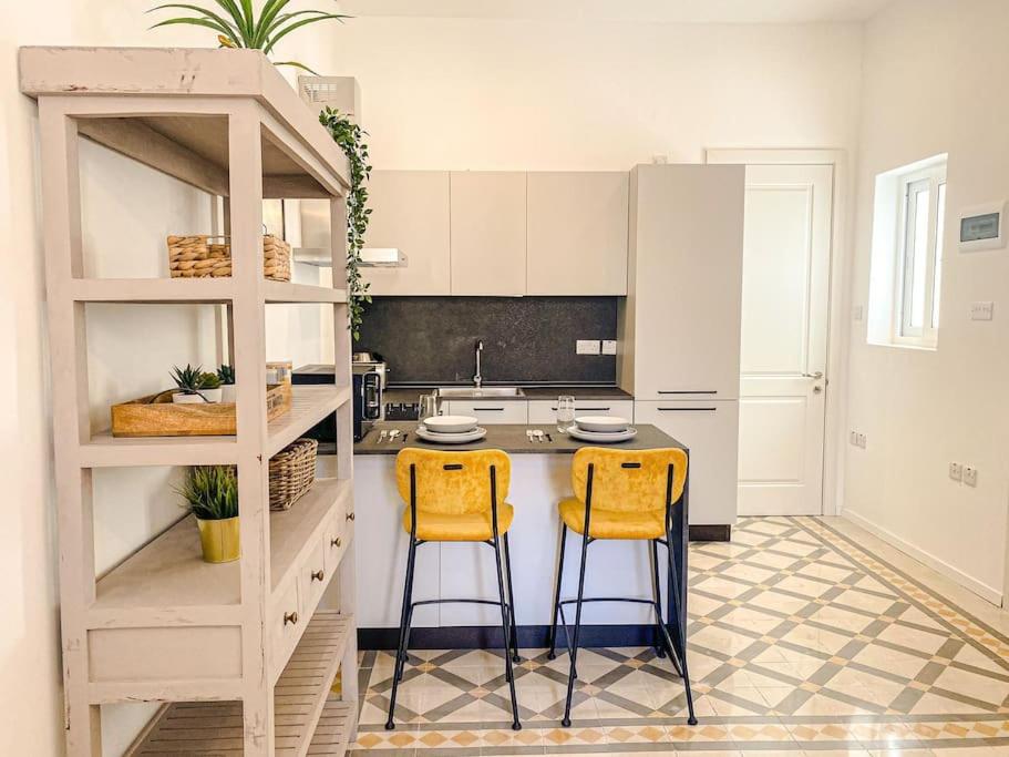 Smart Studio 1 - 'Sacre Cuor' Sliema - By Solea view 4