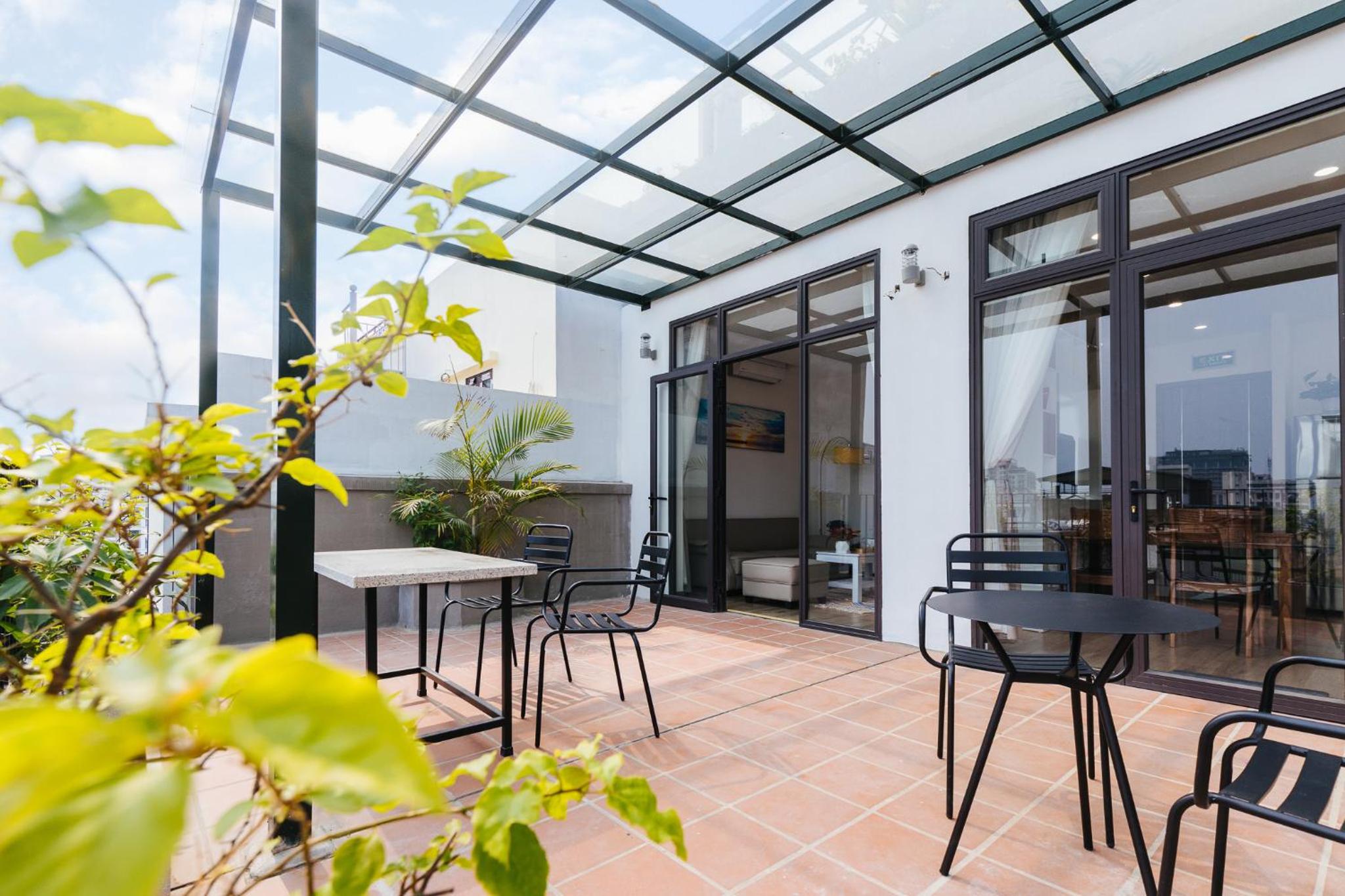 LUCK APART 9 - Hanoi WestLake Balcony Apartment