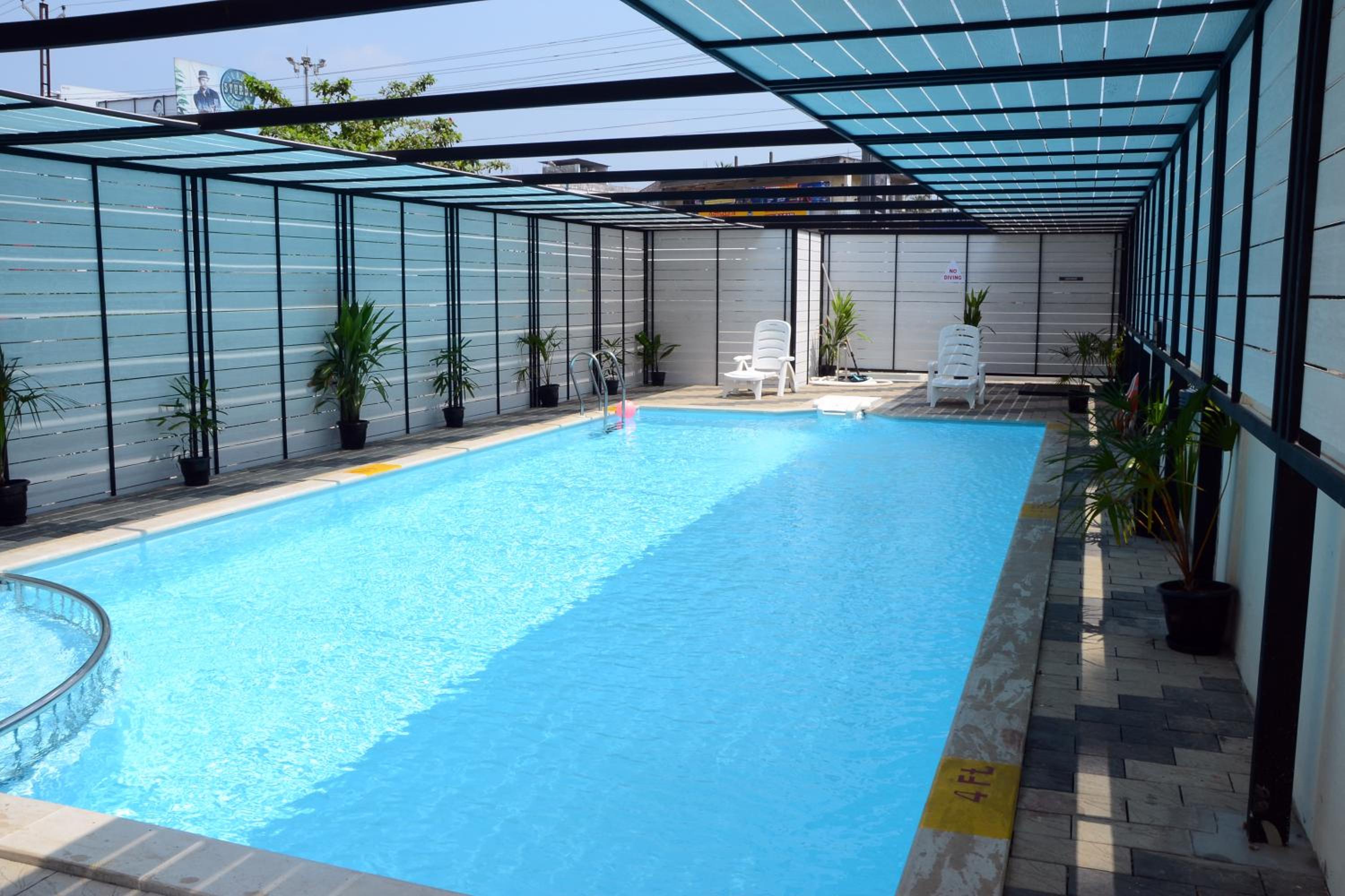 Diana Heights Luxury Hotel