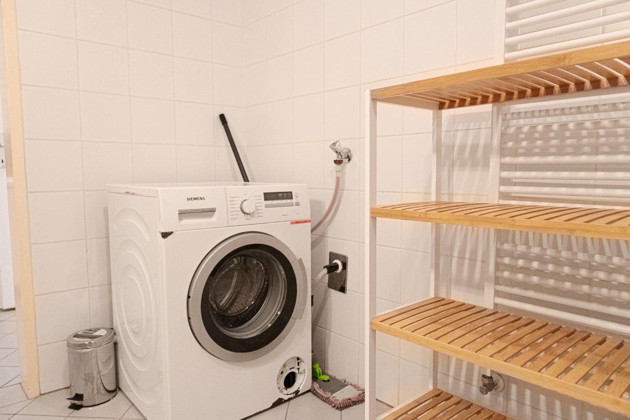 Lovely 3 private rooms in shared Apt Near Belvedere