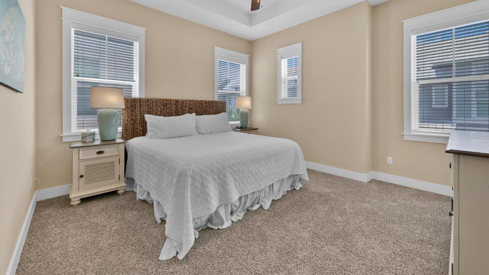 Popular Prominence Townhome Pet Friendly