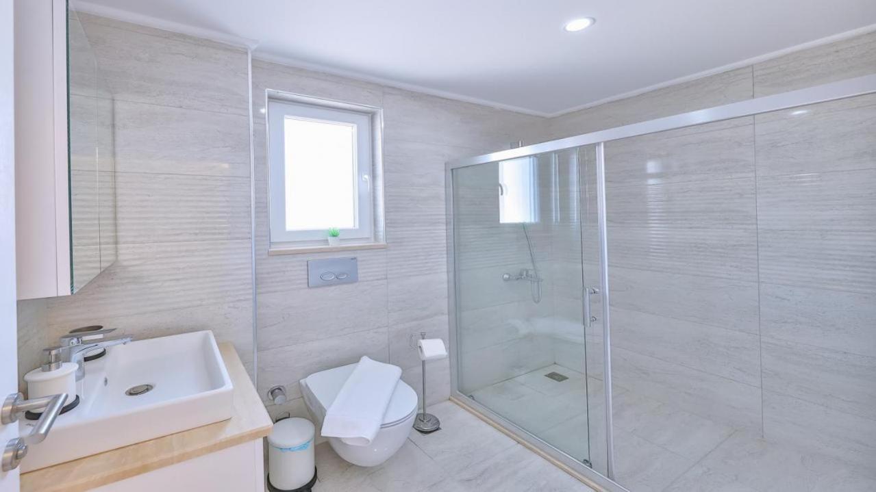 Begonya Suites - Image 83