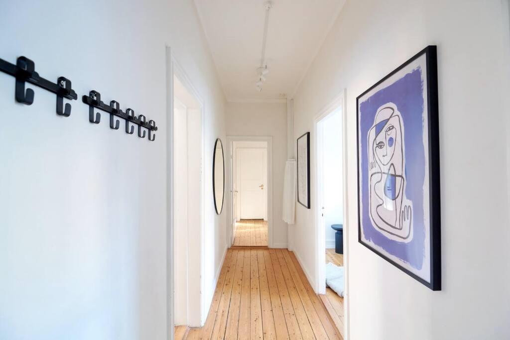 Large & Stylish Flats in Trendy & Vibrant Neighbourhood view 4
