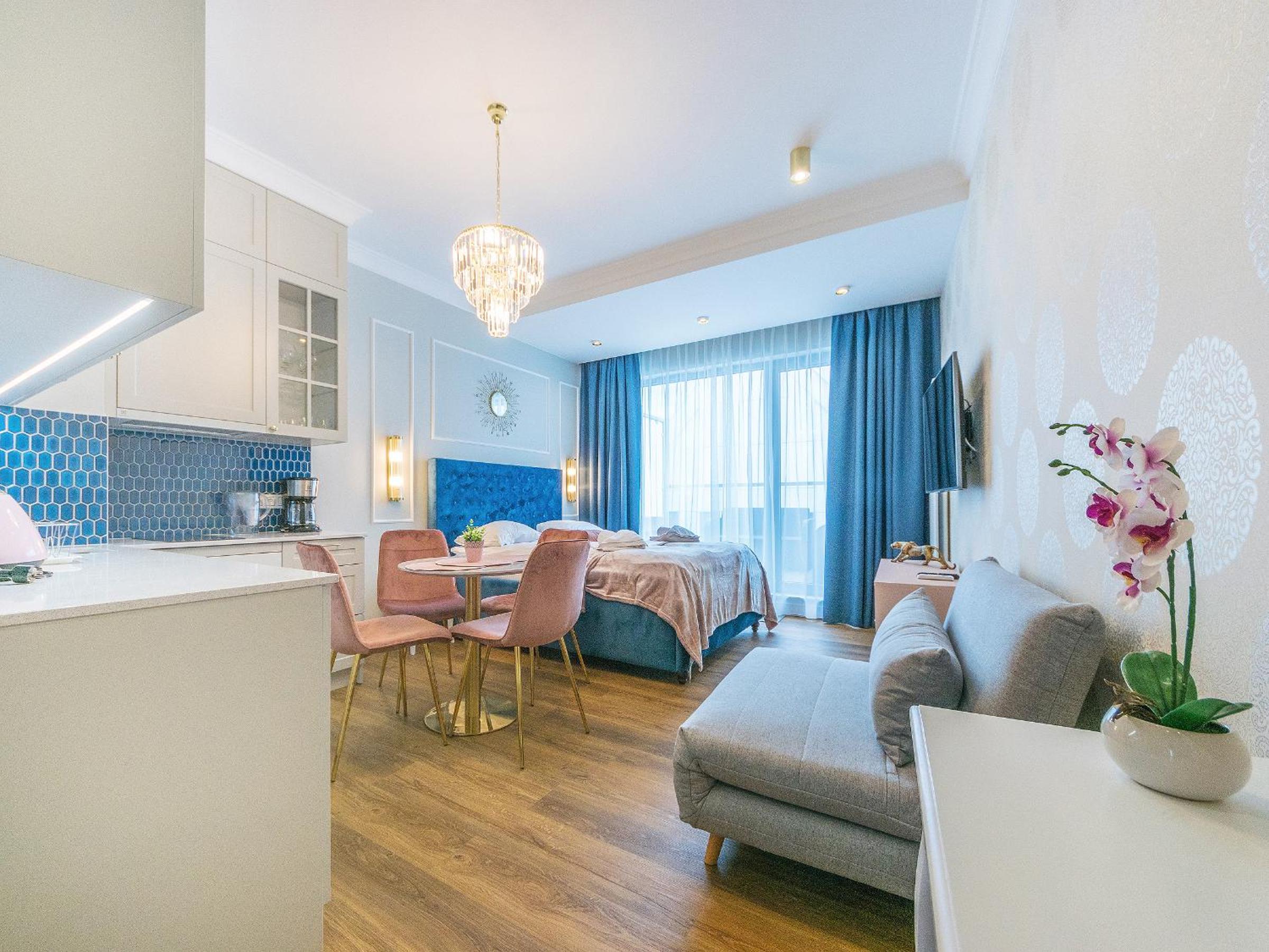 Flatbook - City Center Apartments Granaria with parking