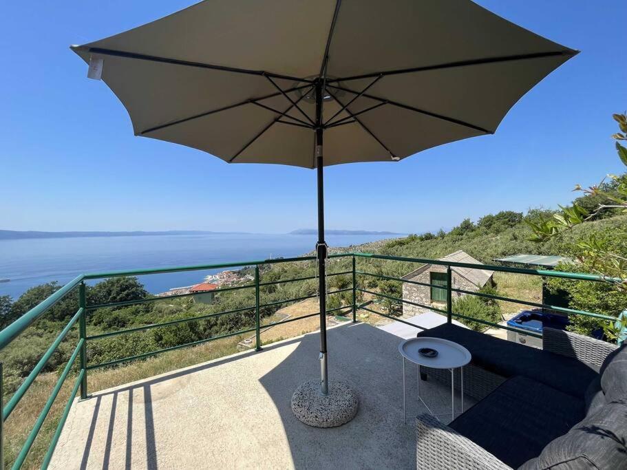 Holiday Home Aria view 5