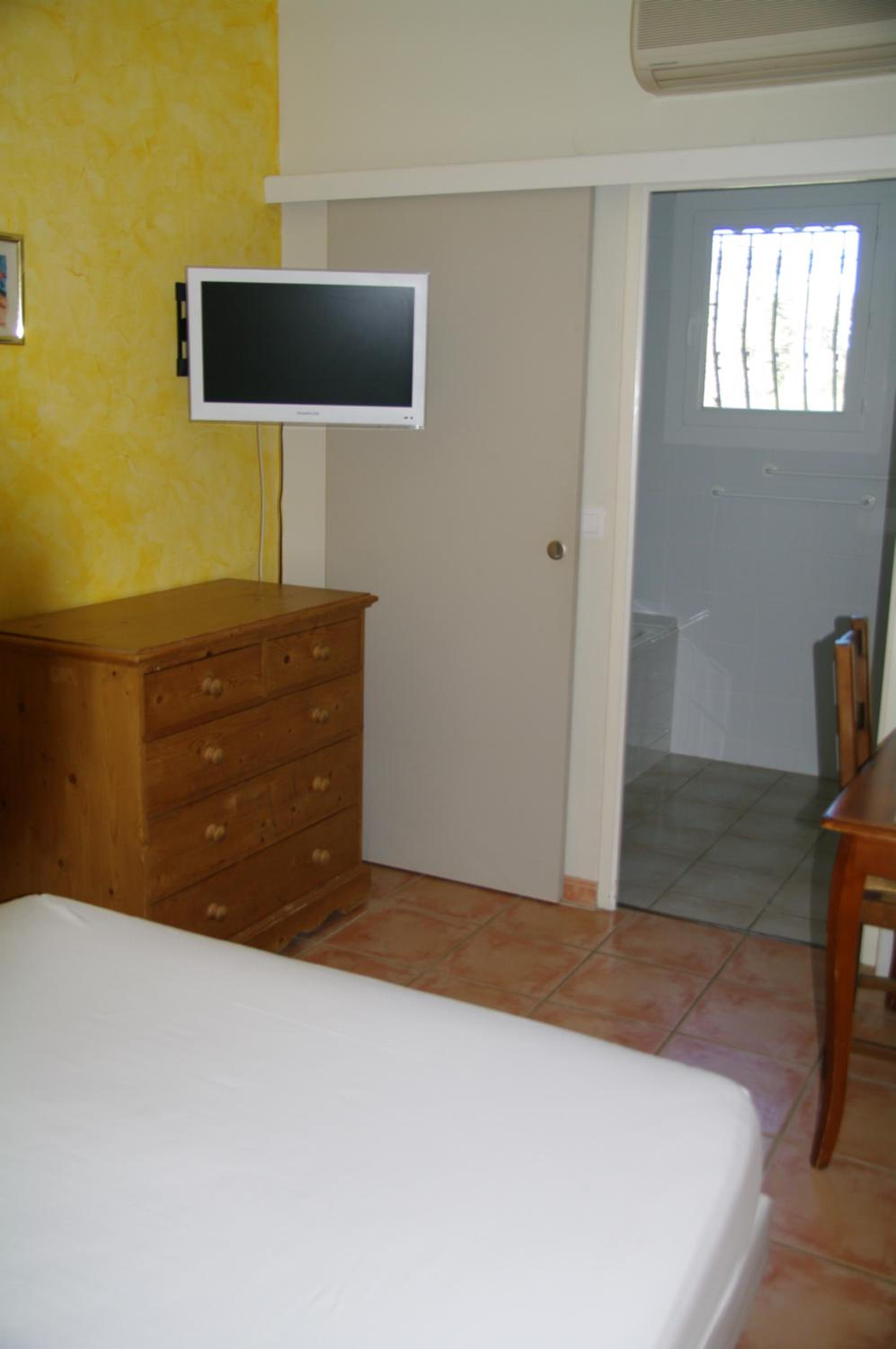 Photo 28