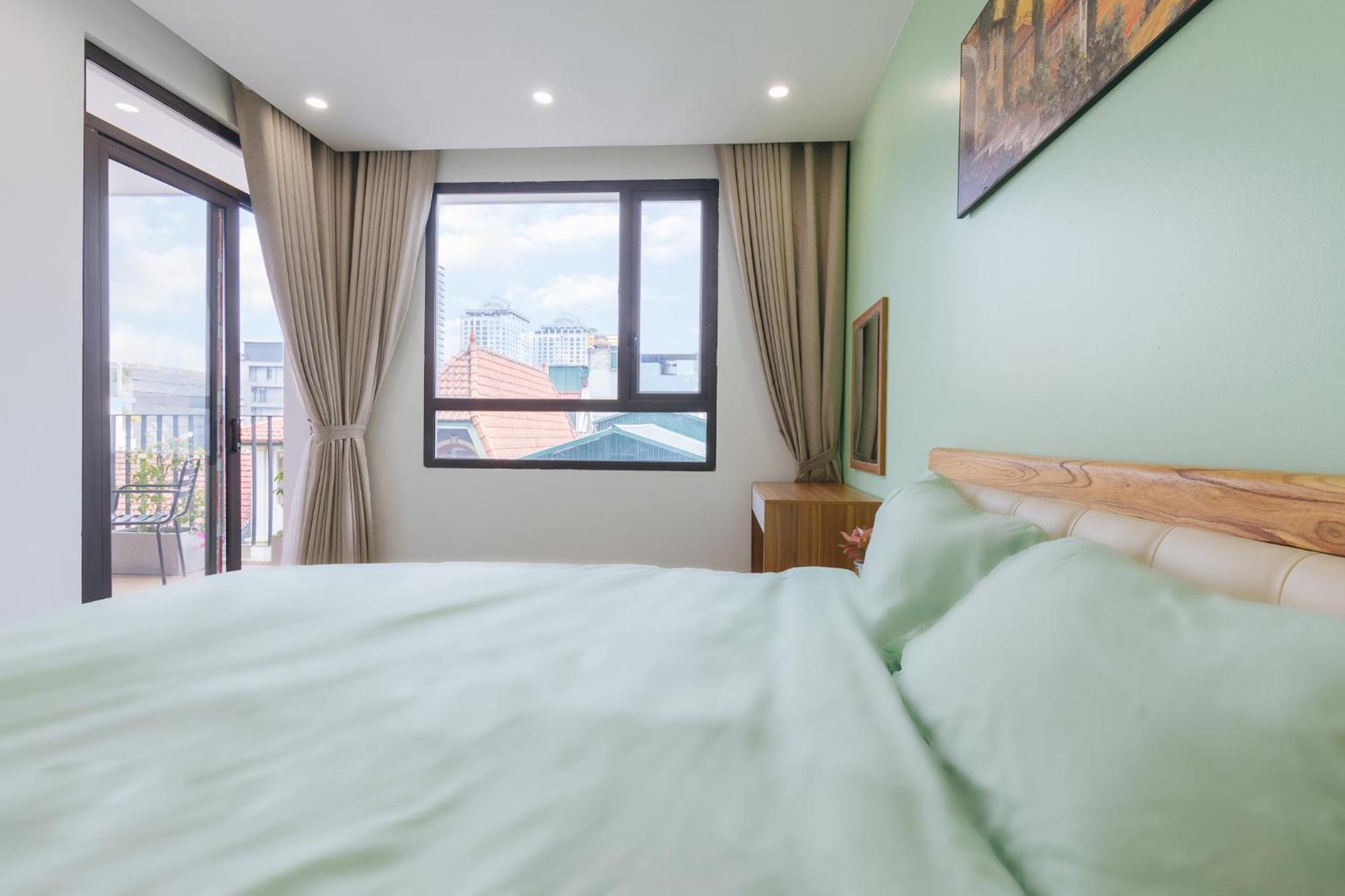 LUCK APART 9 - Hanoi WestLake Balcony Apartment