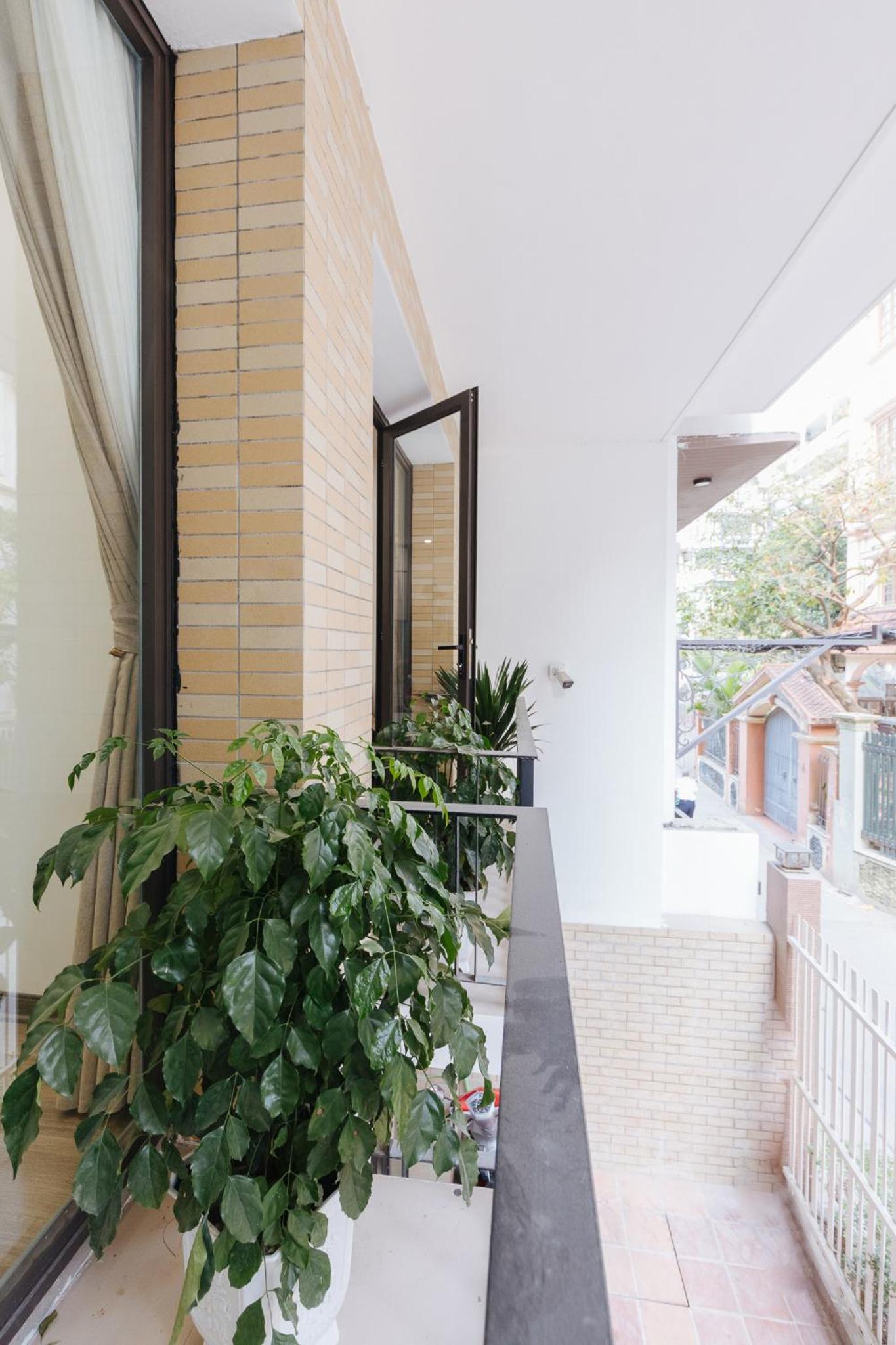 LUCK APART 9 - Hanoi WestLake Balcony Apartment