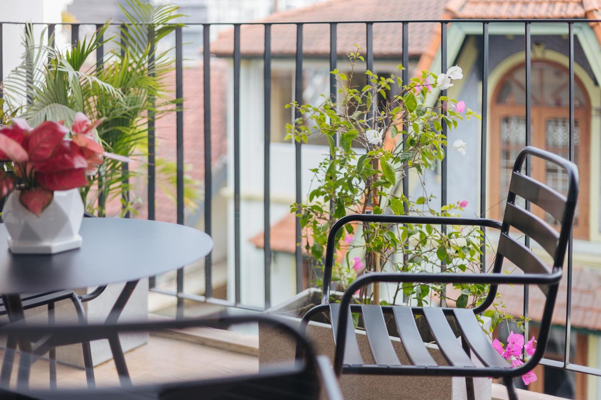 LUCK APART 9 - Hanoi WestLake Balcony Apartment