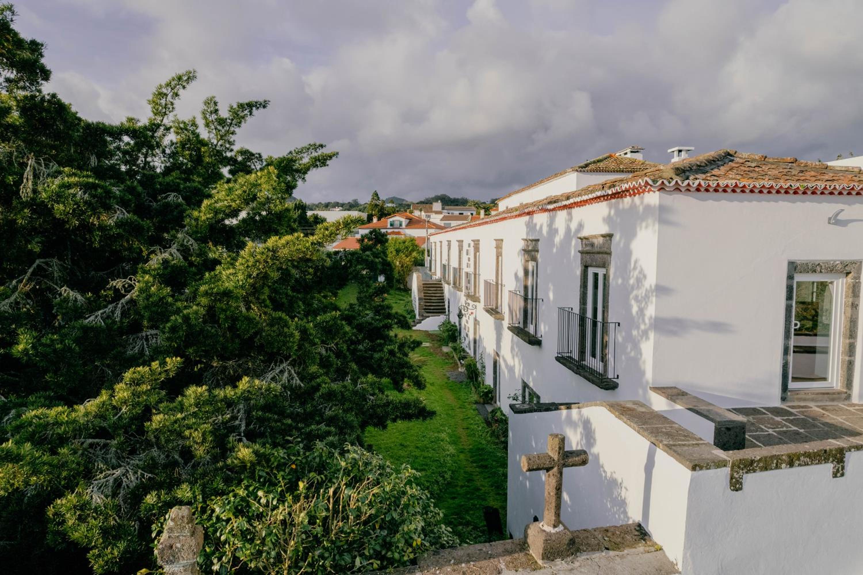 Senhora do Carmo Charm House view 3