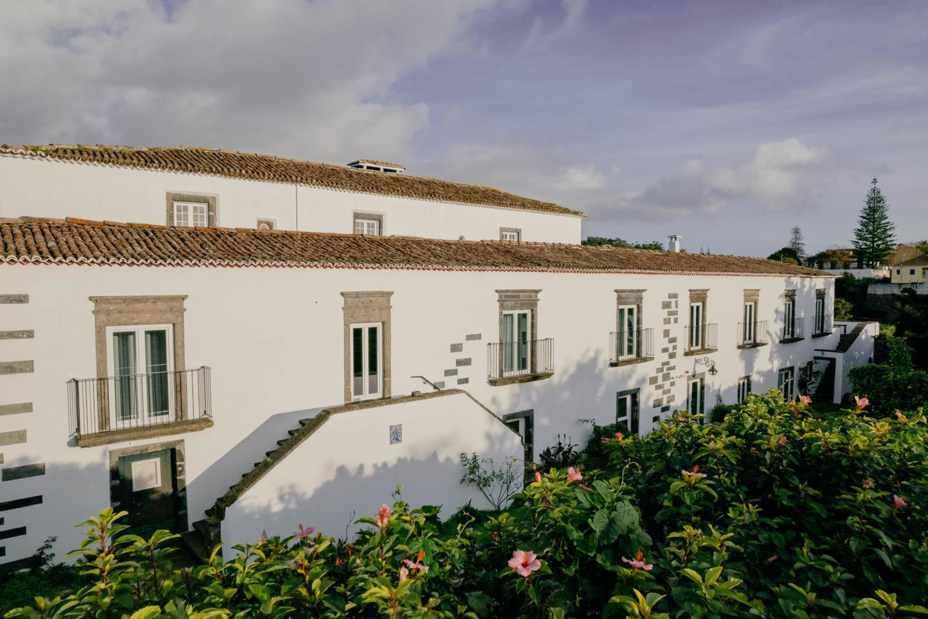 Senhora do Carmo Charm House view 4