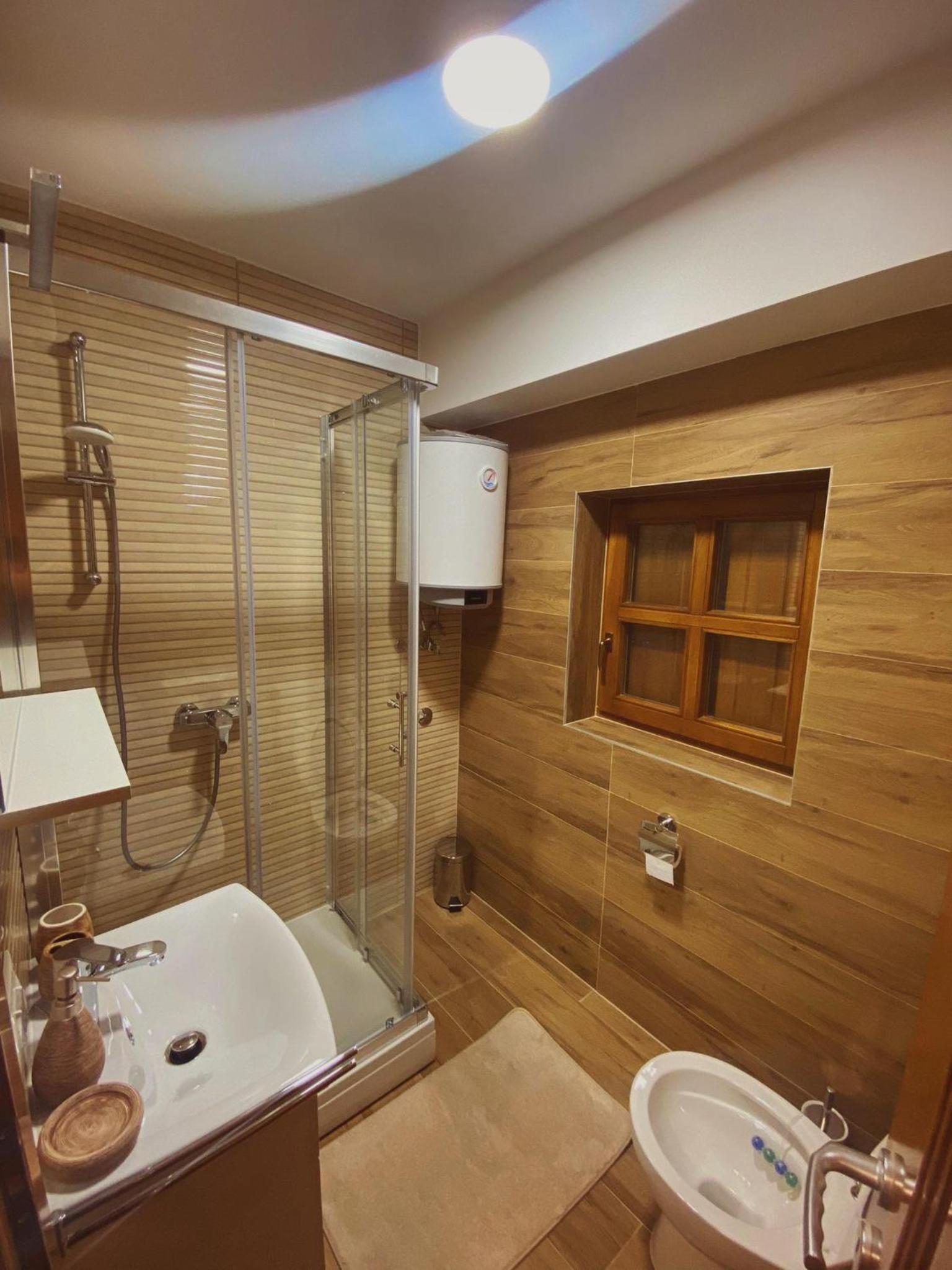 Apartmani Astra