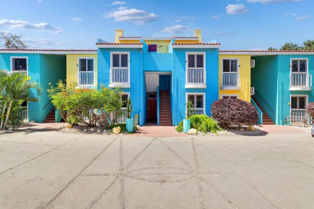 Bonaire Oceanfront Apartments