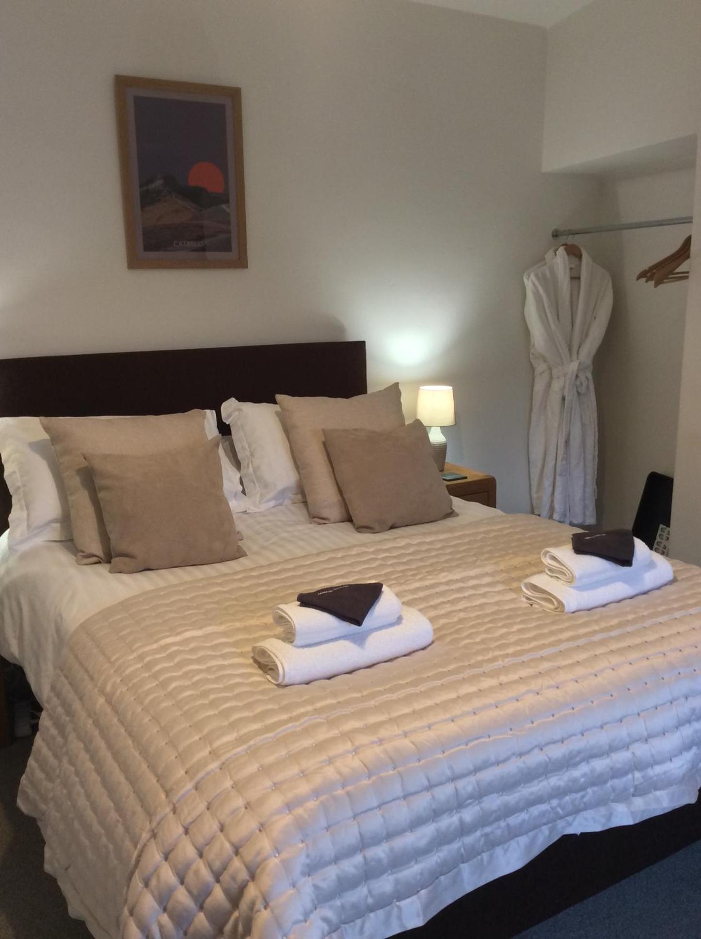 Dolly Waggon Guest House