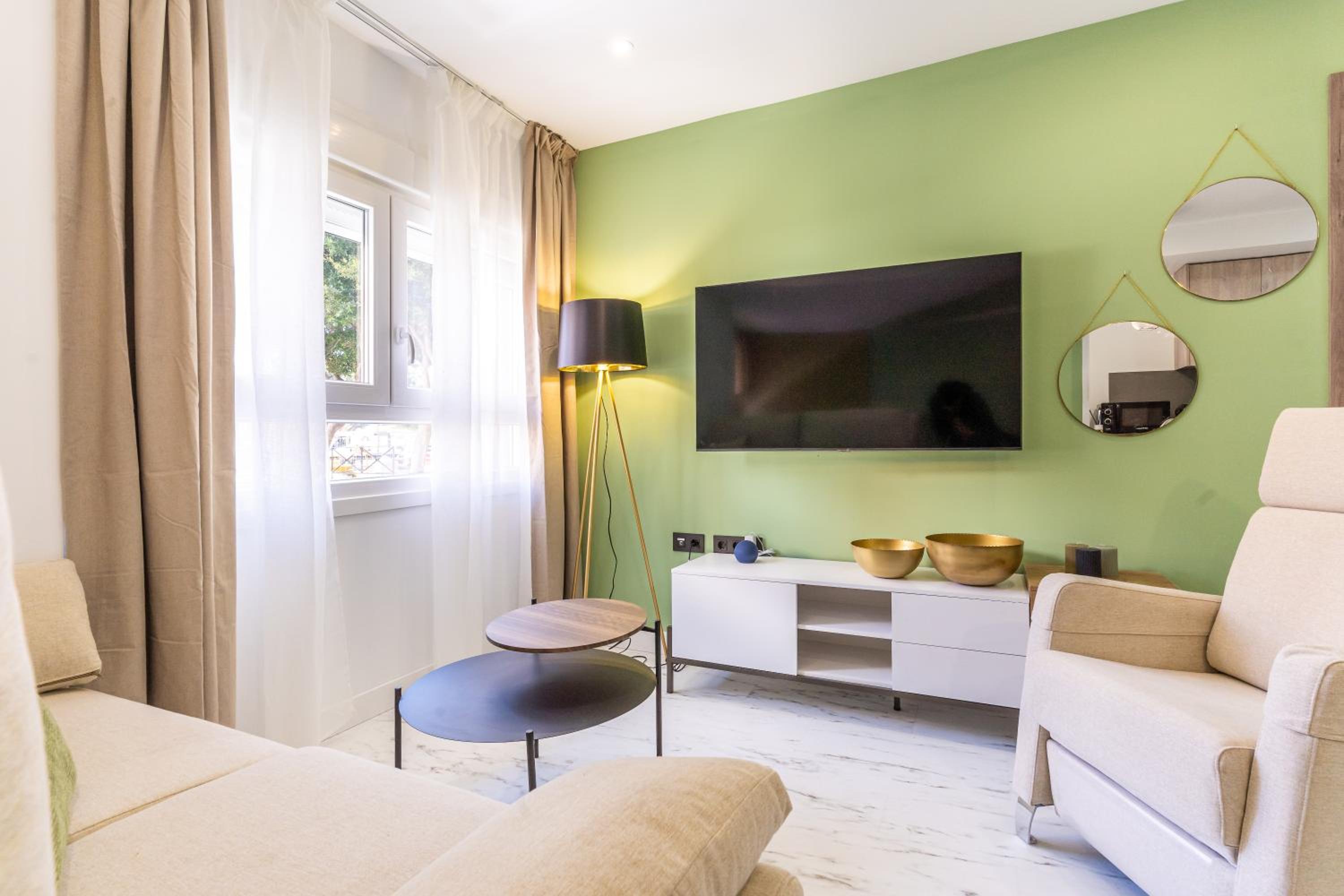Apartaments Paseo Marítimo by Expoholidays