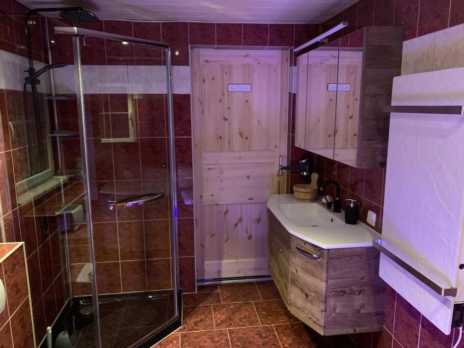 Ferienhaus Sissi - Wellness-Paradies in ruhiger Lage mit Whirlpool und Sauna