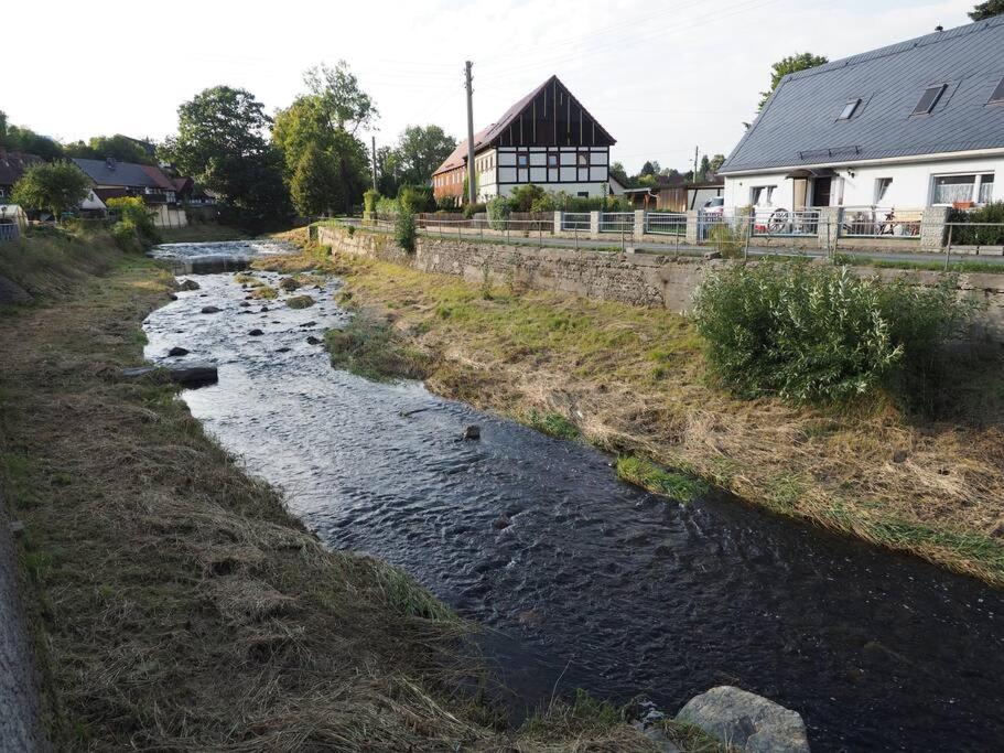 Ferienhaus Sissi - Wellness-Paradies in ruhiger Lage mit Whirlpool und Sauna