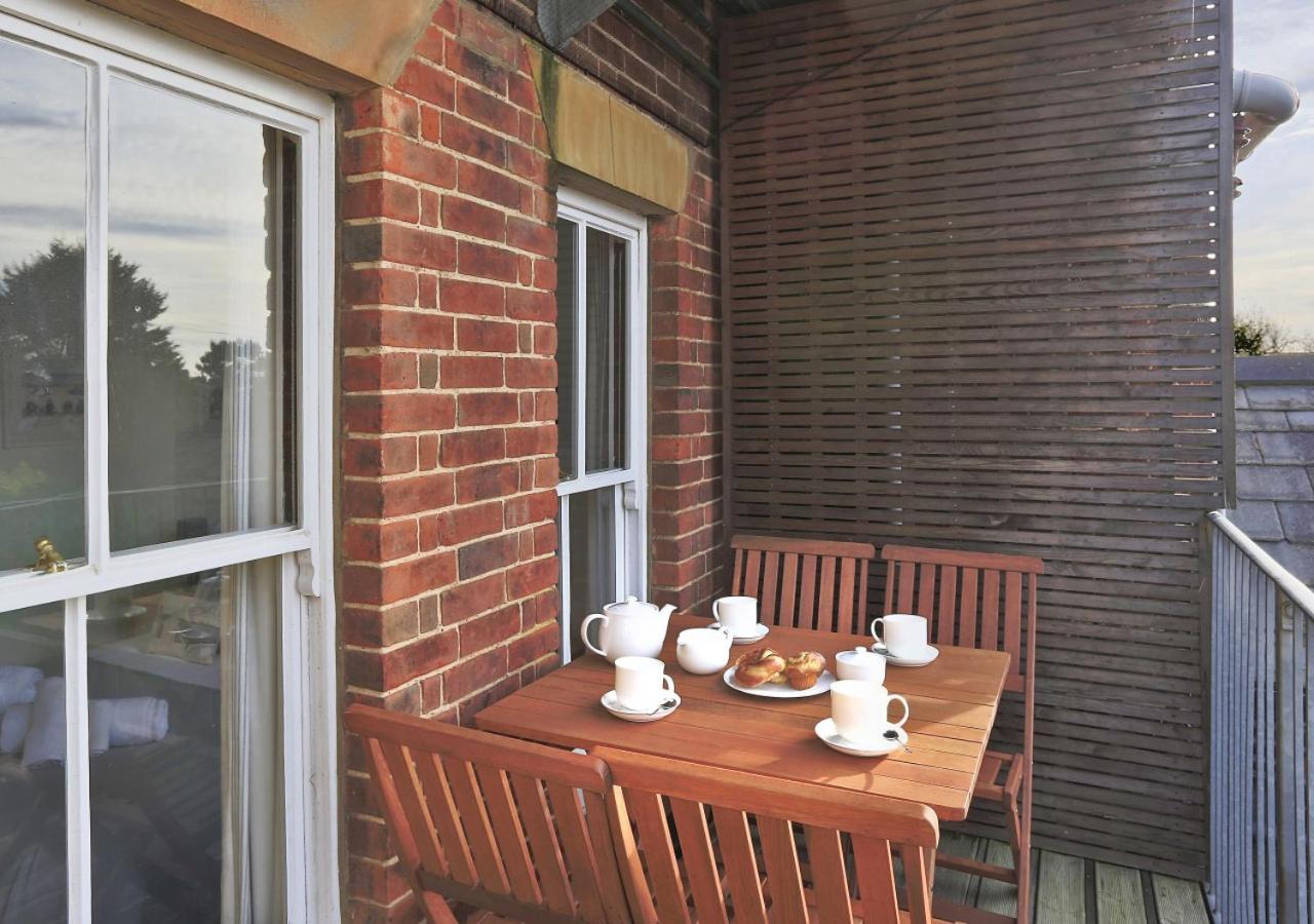 2 Bed in Southwold oc-pos