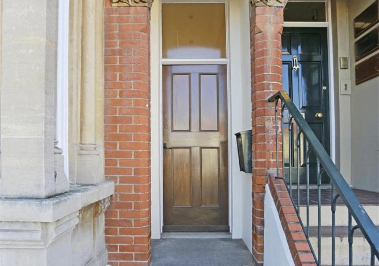 2 Bed in Southwold oc-pos