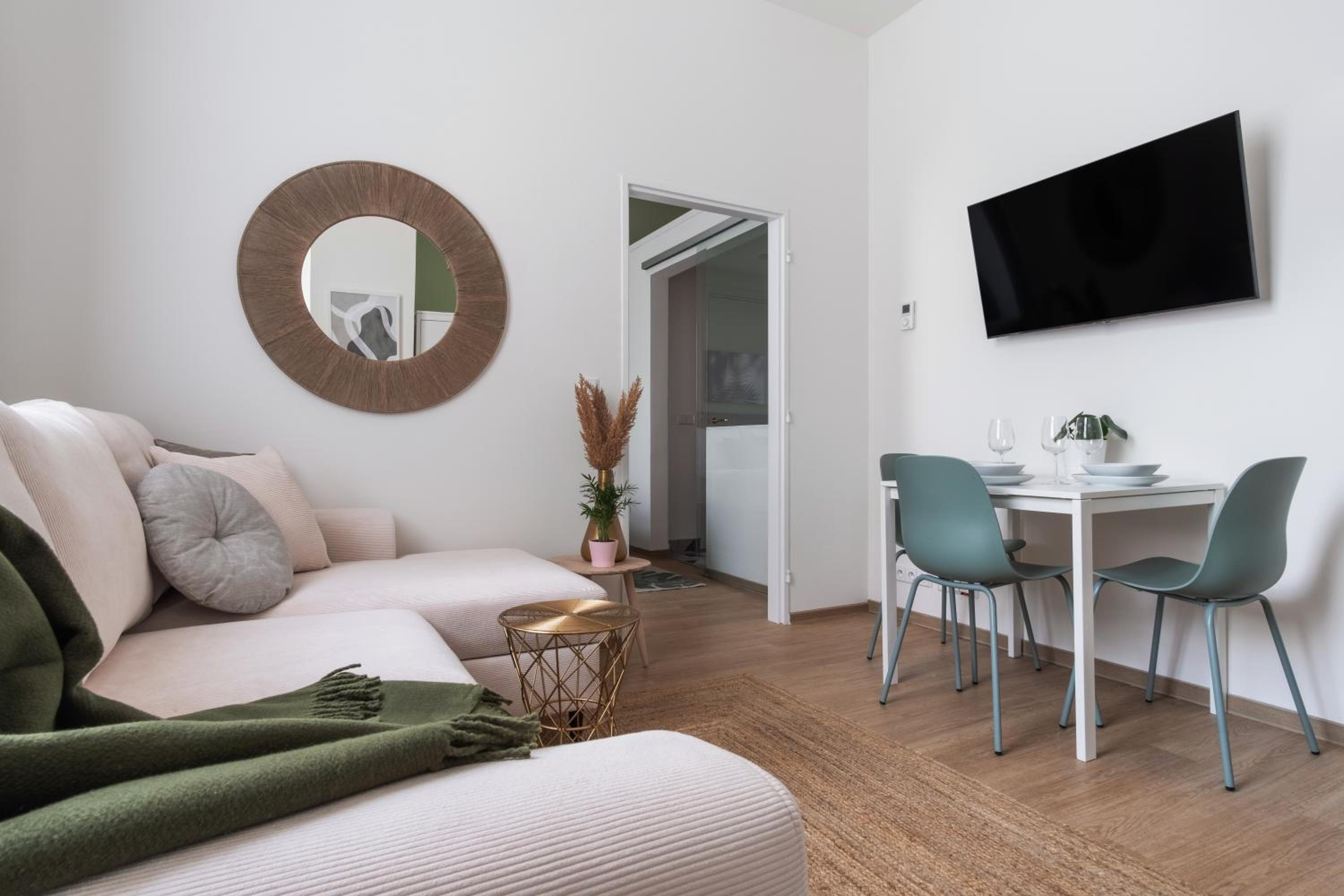 MIZU House by Prague Days