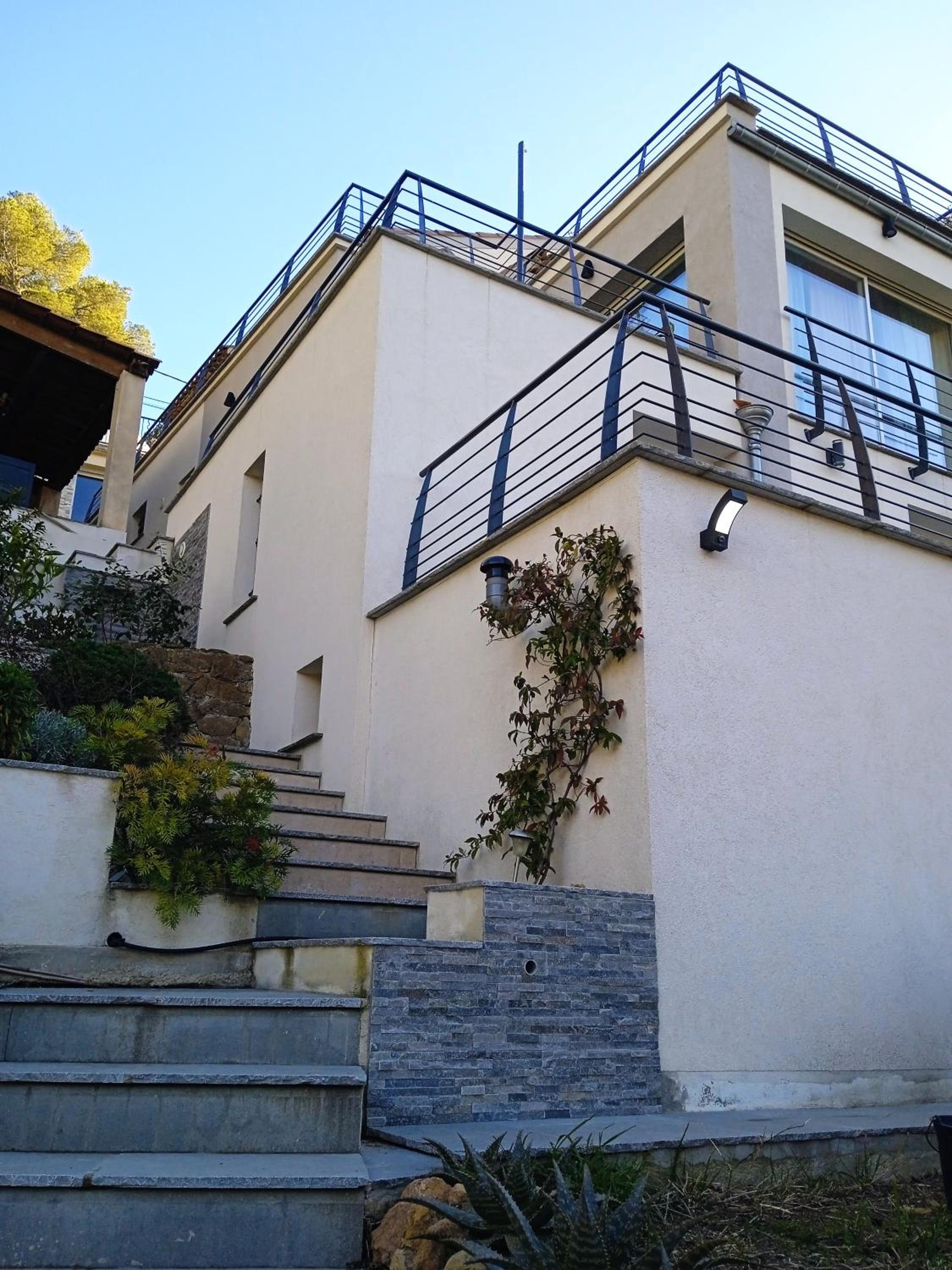 Les terrasses des Anthenors view 2