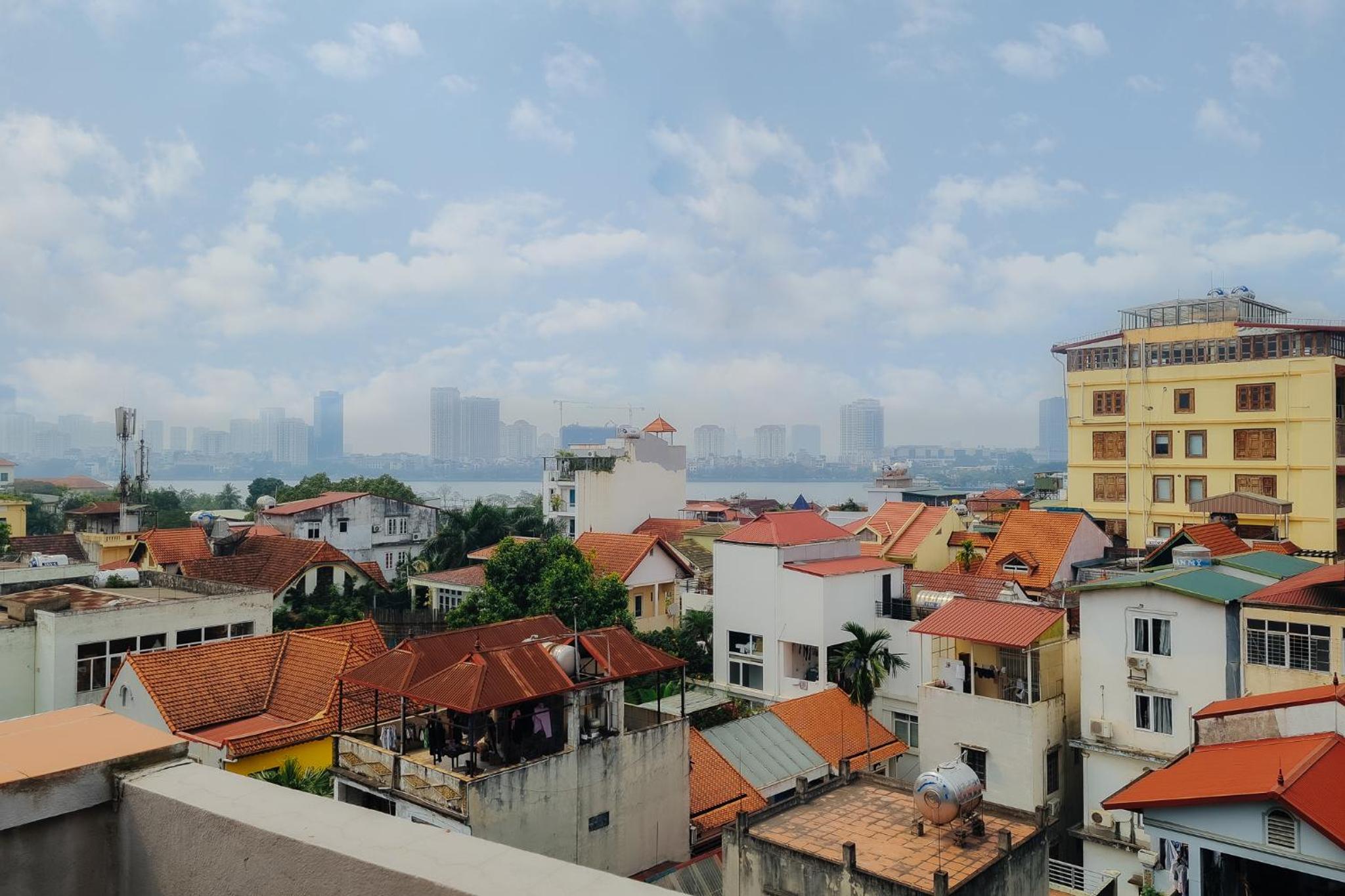 LUCK APART 9 - Hanoi WestLake Balcony Apartment