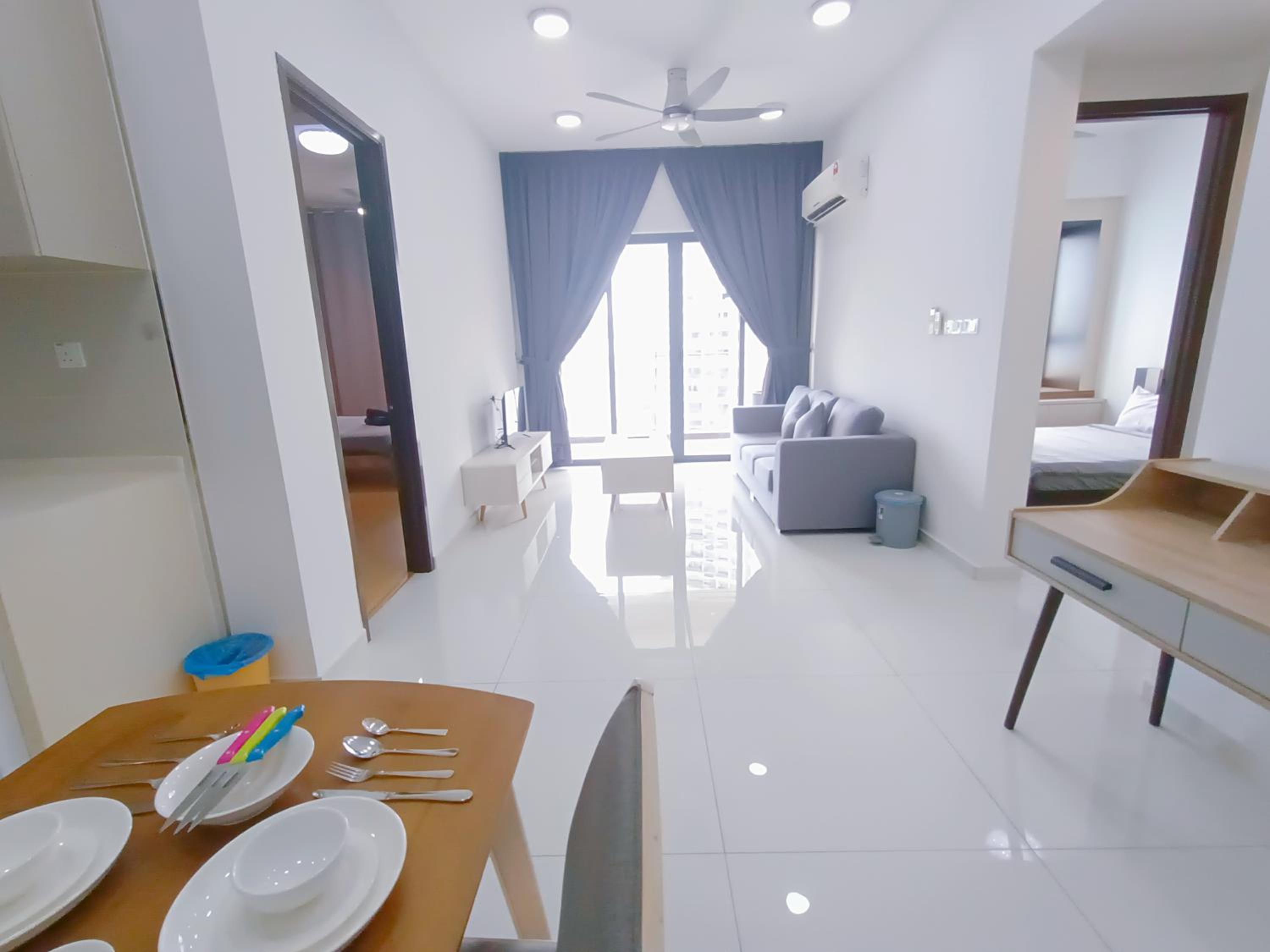 Danga Suite full Sea View, 7 min to CIQ,3BR 8 PAX, Royal stand, By Hint