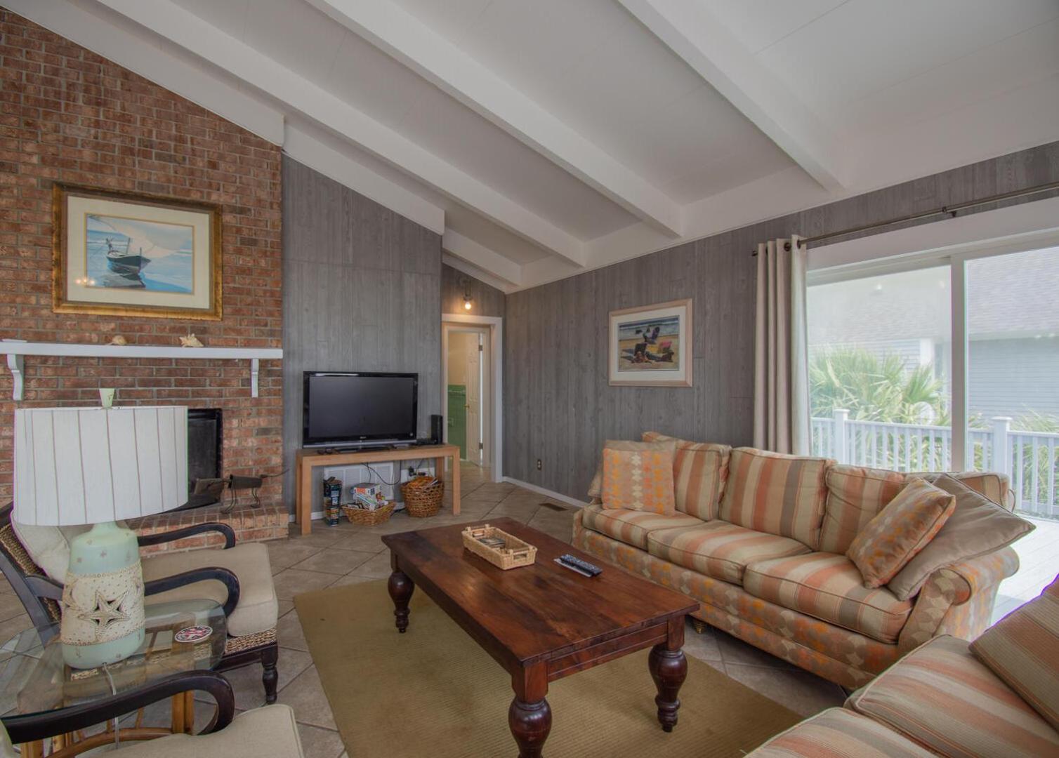 470 Tarpon Blvd view 5