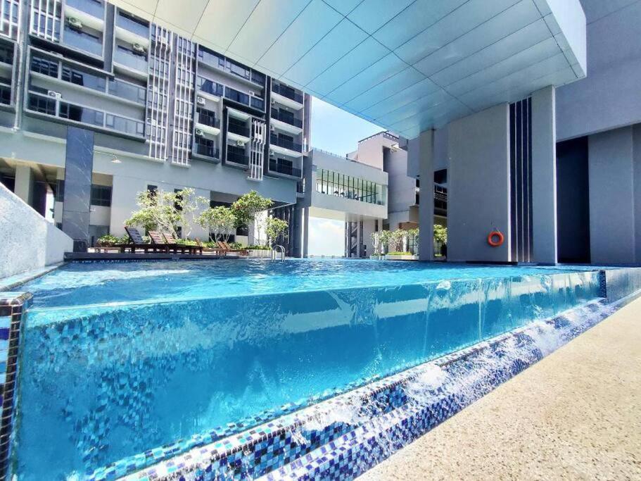 Imperio Residence By Heystay Management