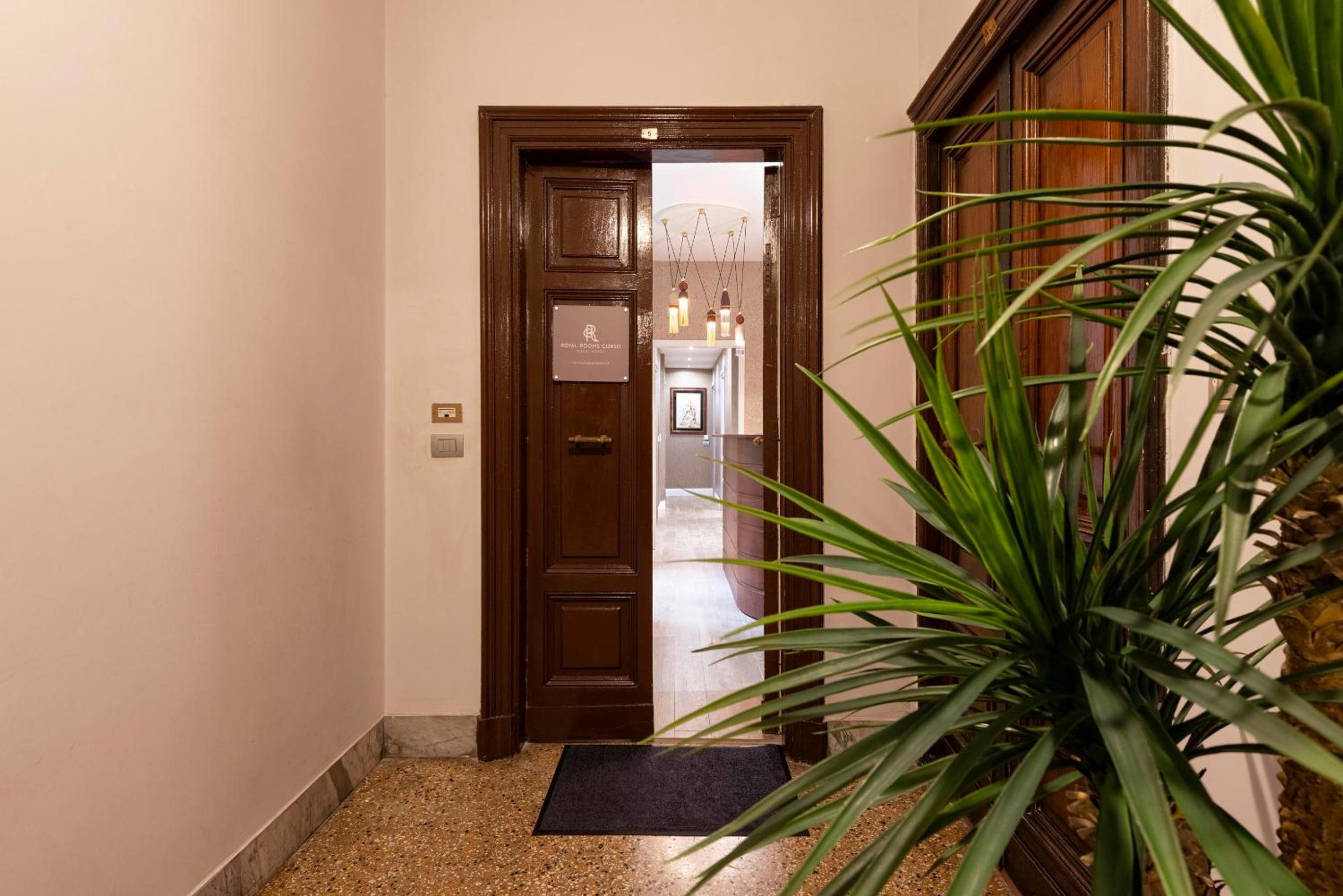 Royal Rooms Corso