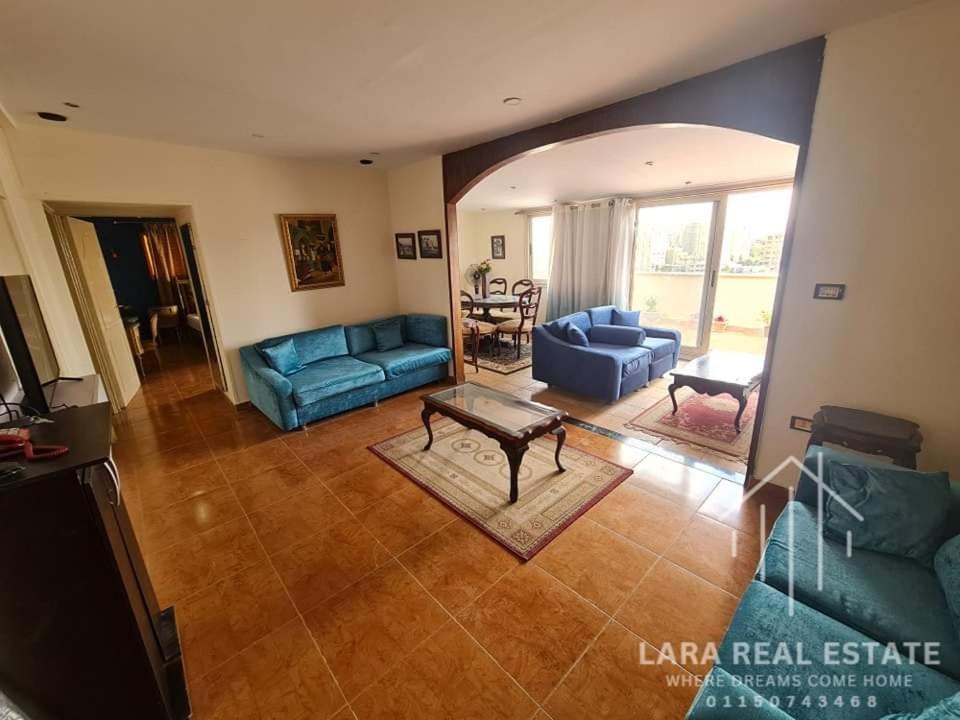 Penthouse with spectacular views in Maadi, Cairo