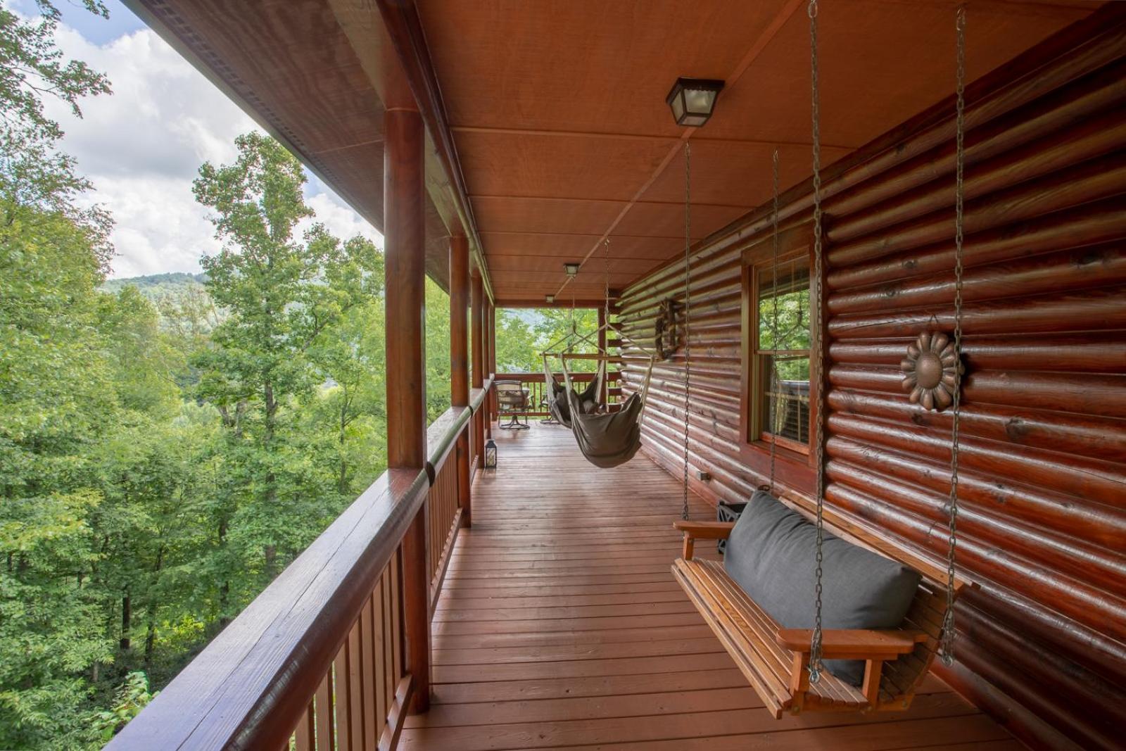 Mountainside Lodge