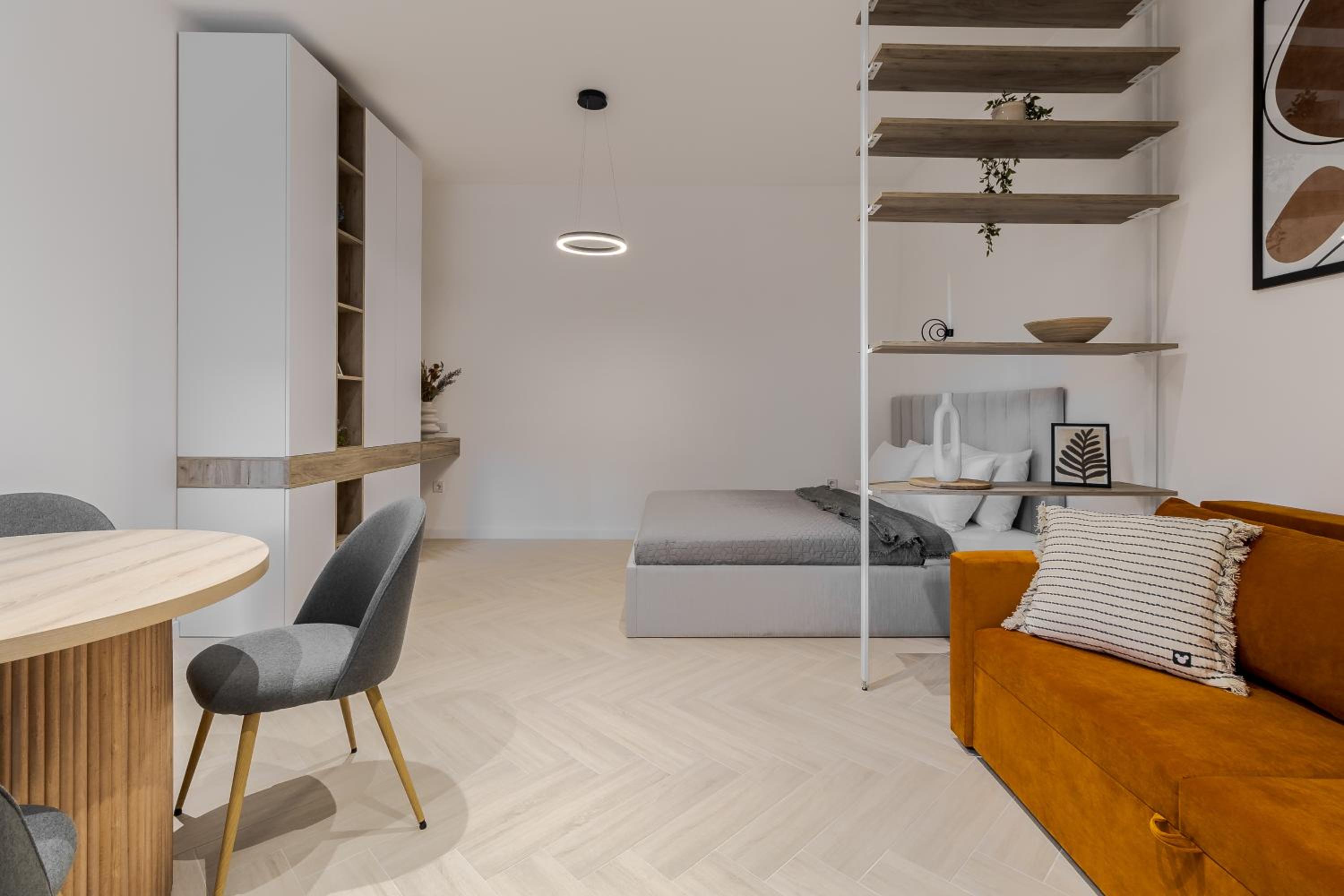 InshiApartments on Ferentsa Lista str view 5