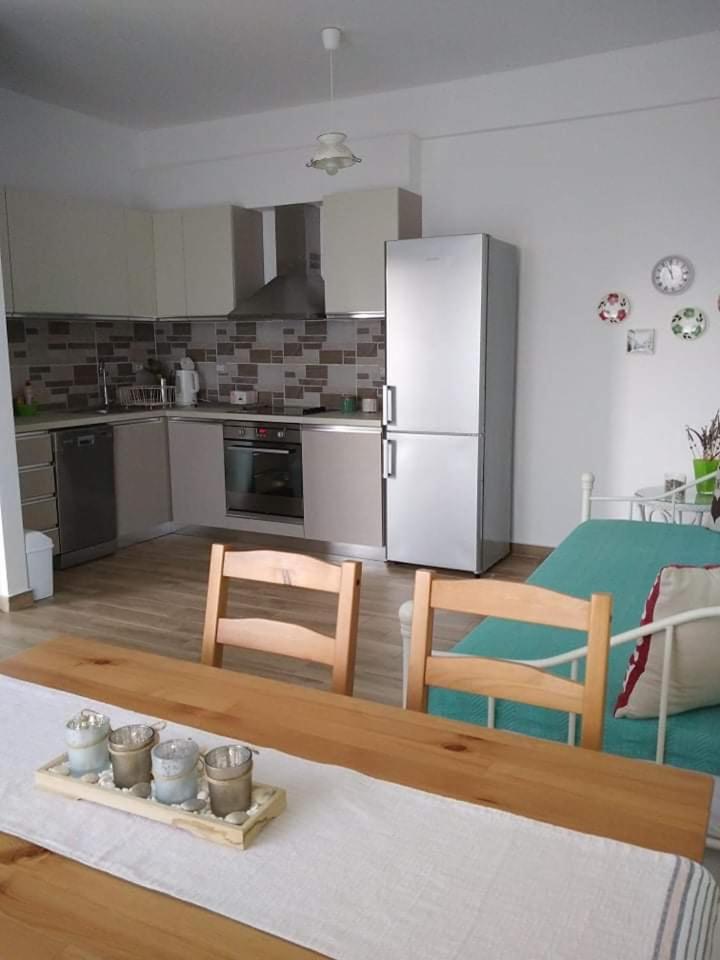 Iris Apartments