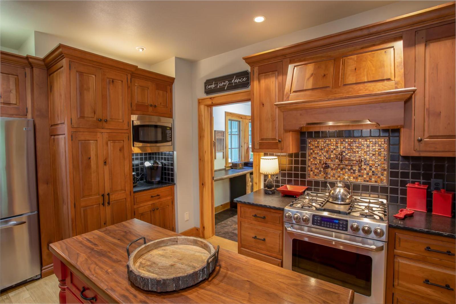 Mountain Song Lodge