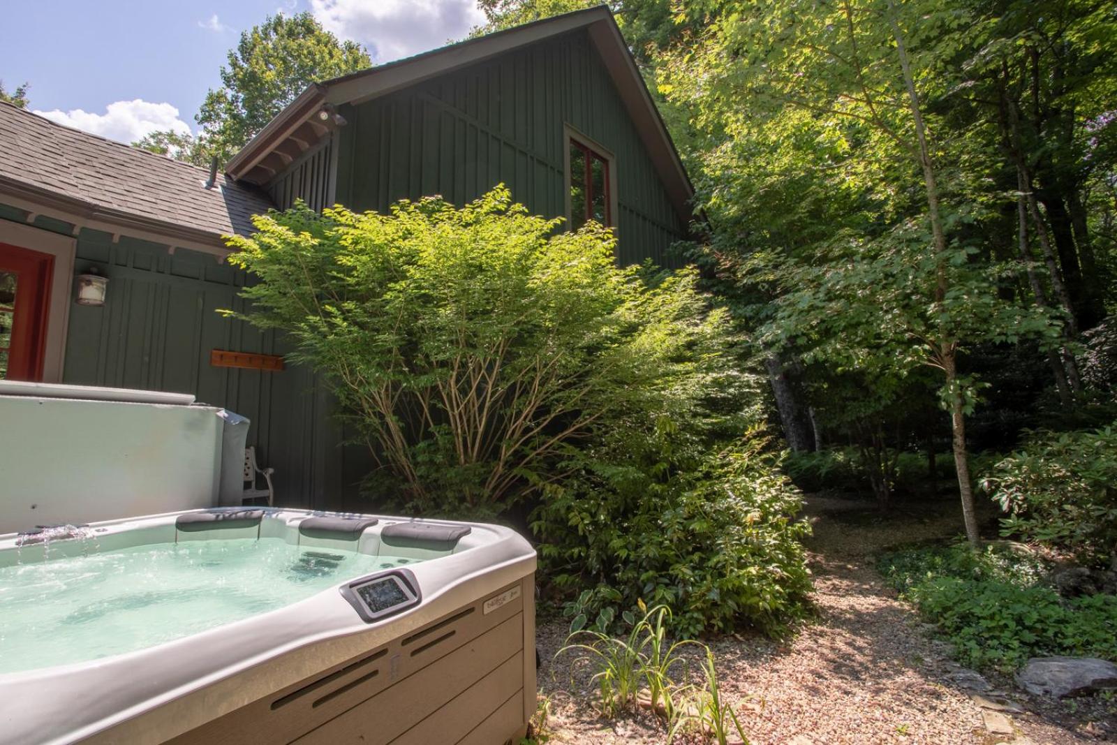Mountain Song Lodge