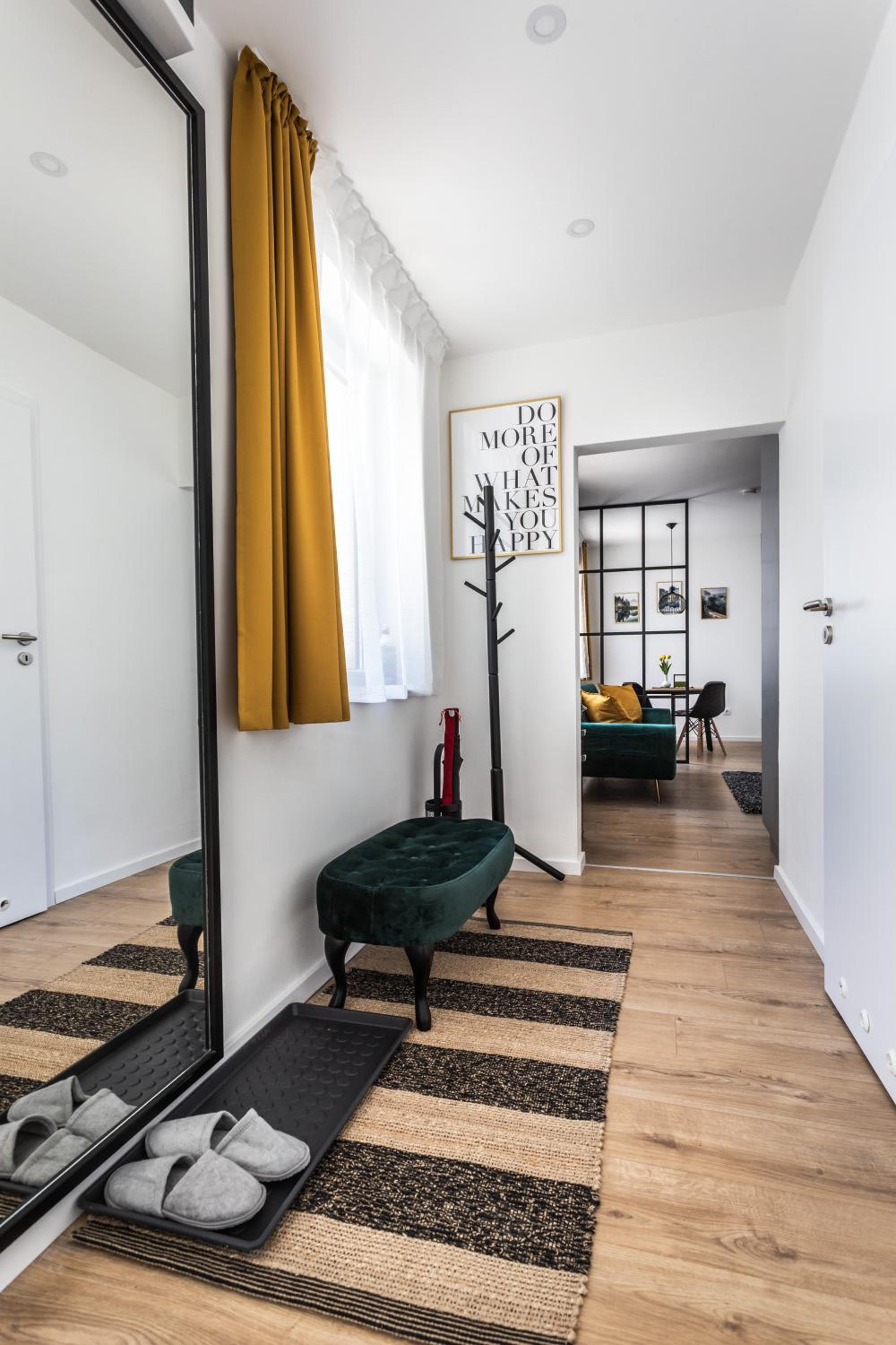 Szechenyi Apartment - free private parking view 4
