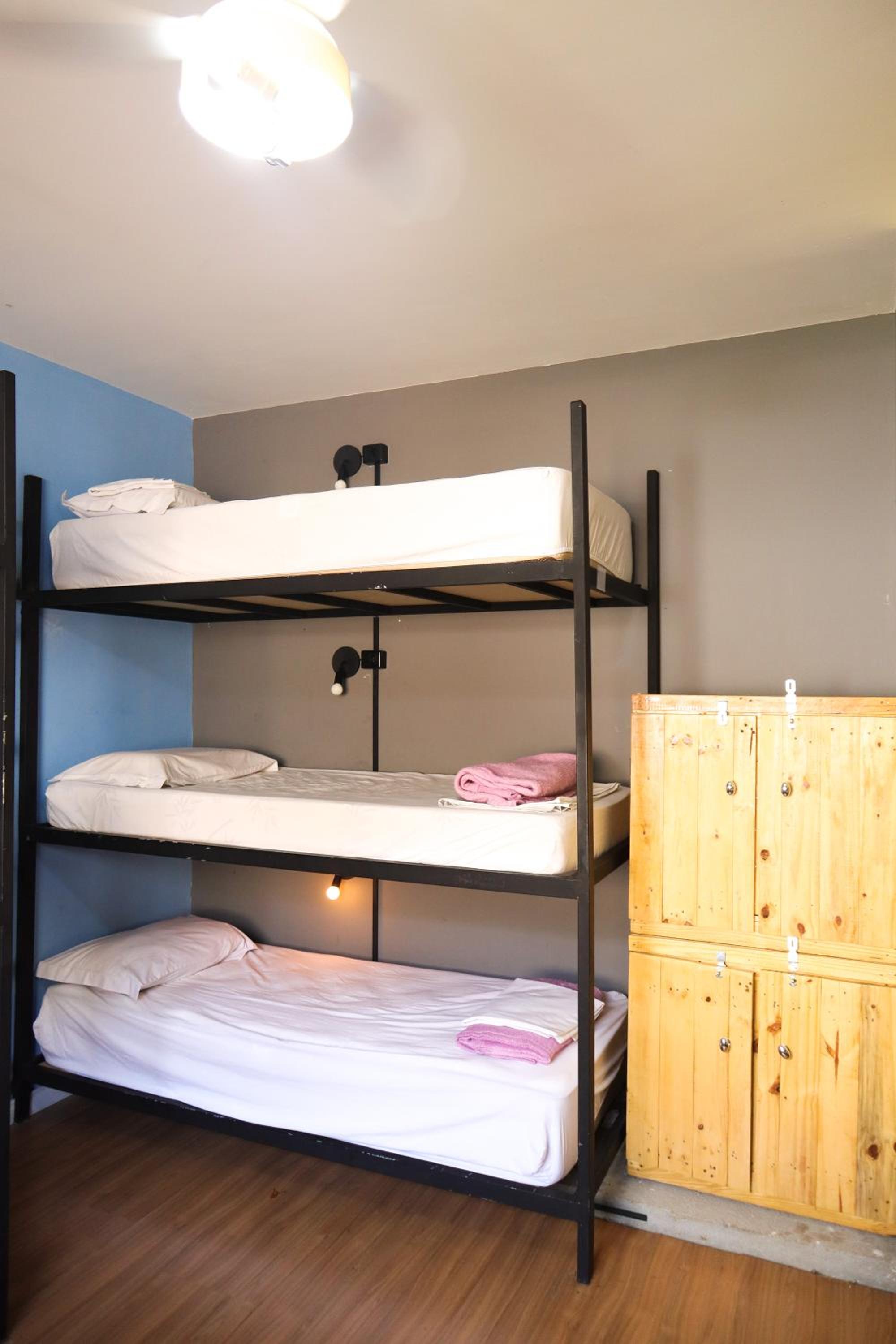 MADÁ Hostel