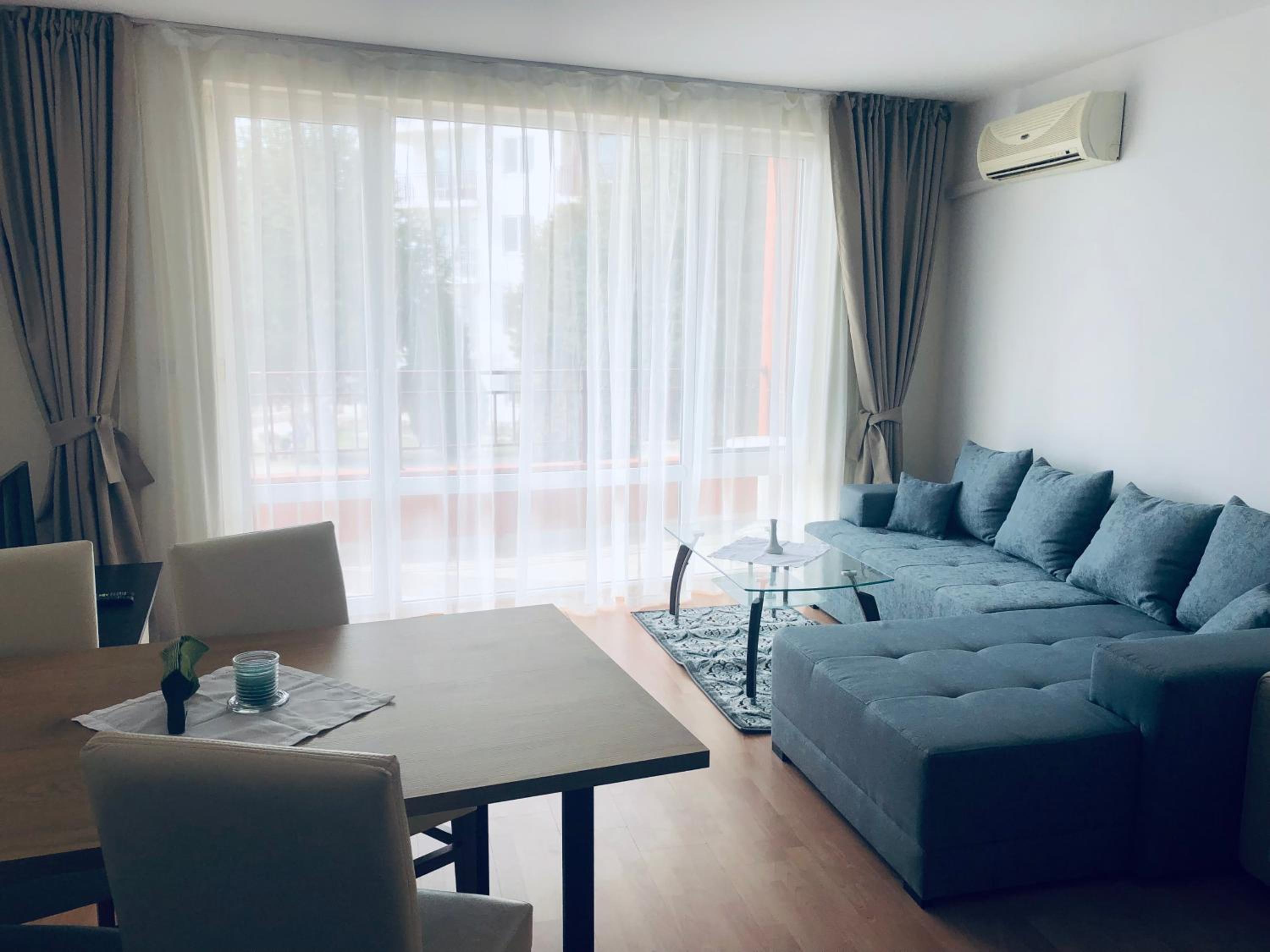 Beautiful apartment right by the sea, Sveti Vlas