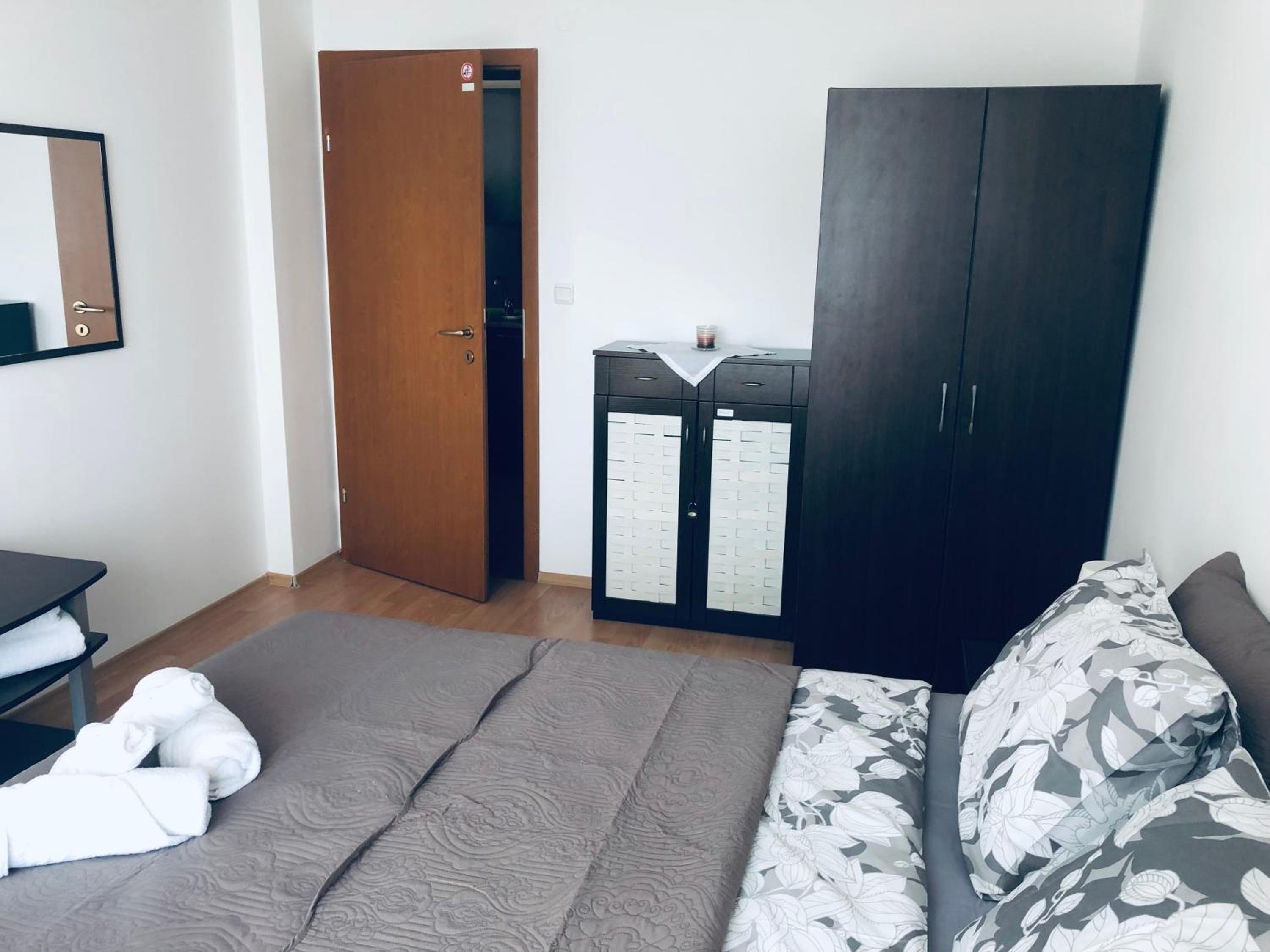 Beautiful apartment right by the sea, Sveti Vlas