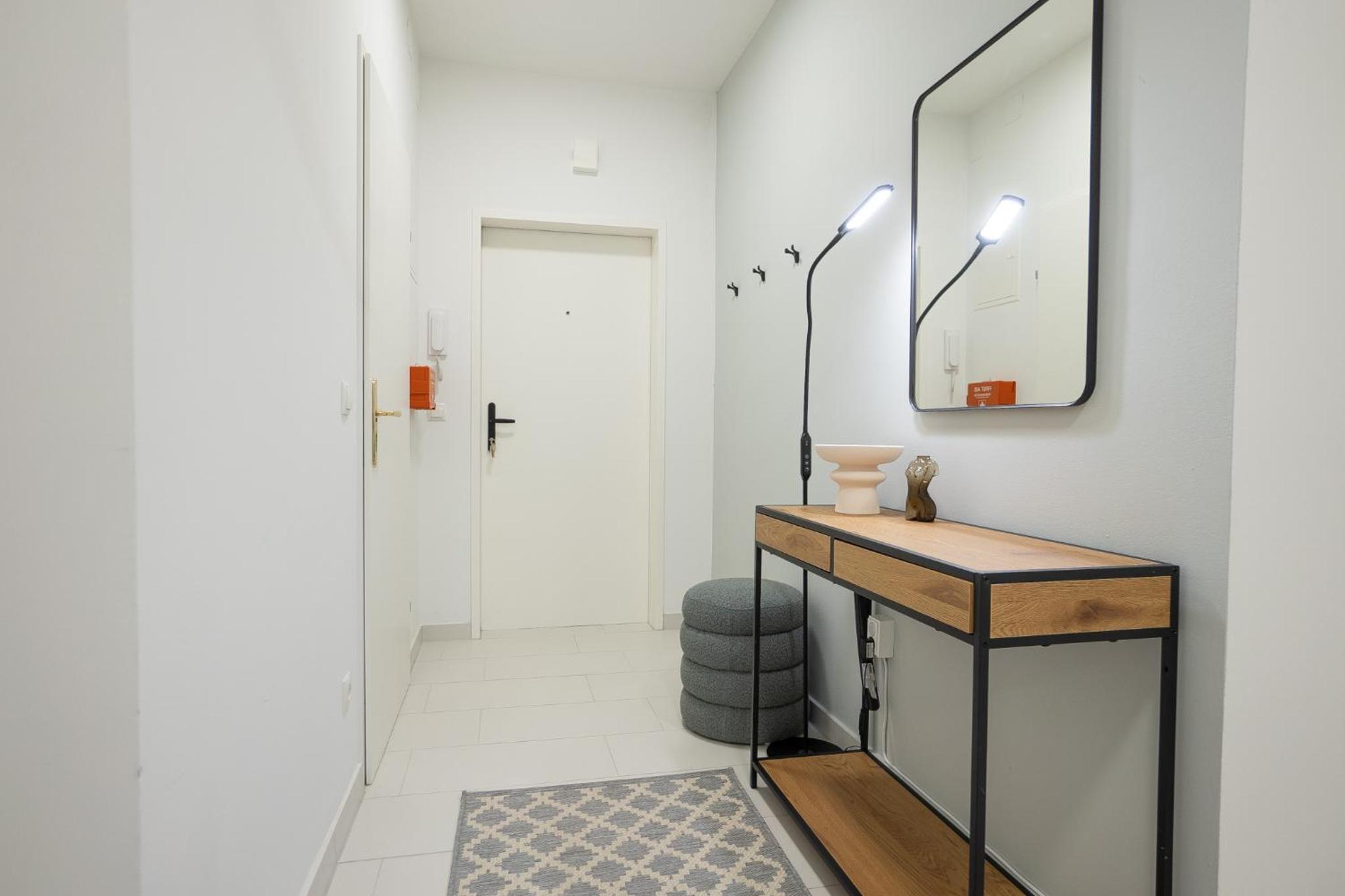 Bright stylish apartment with a huge terrace in a top location