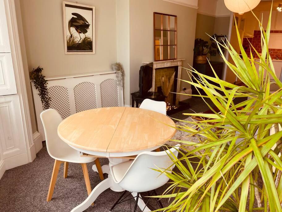 Stunning seafront apartment