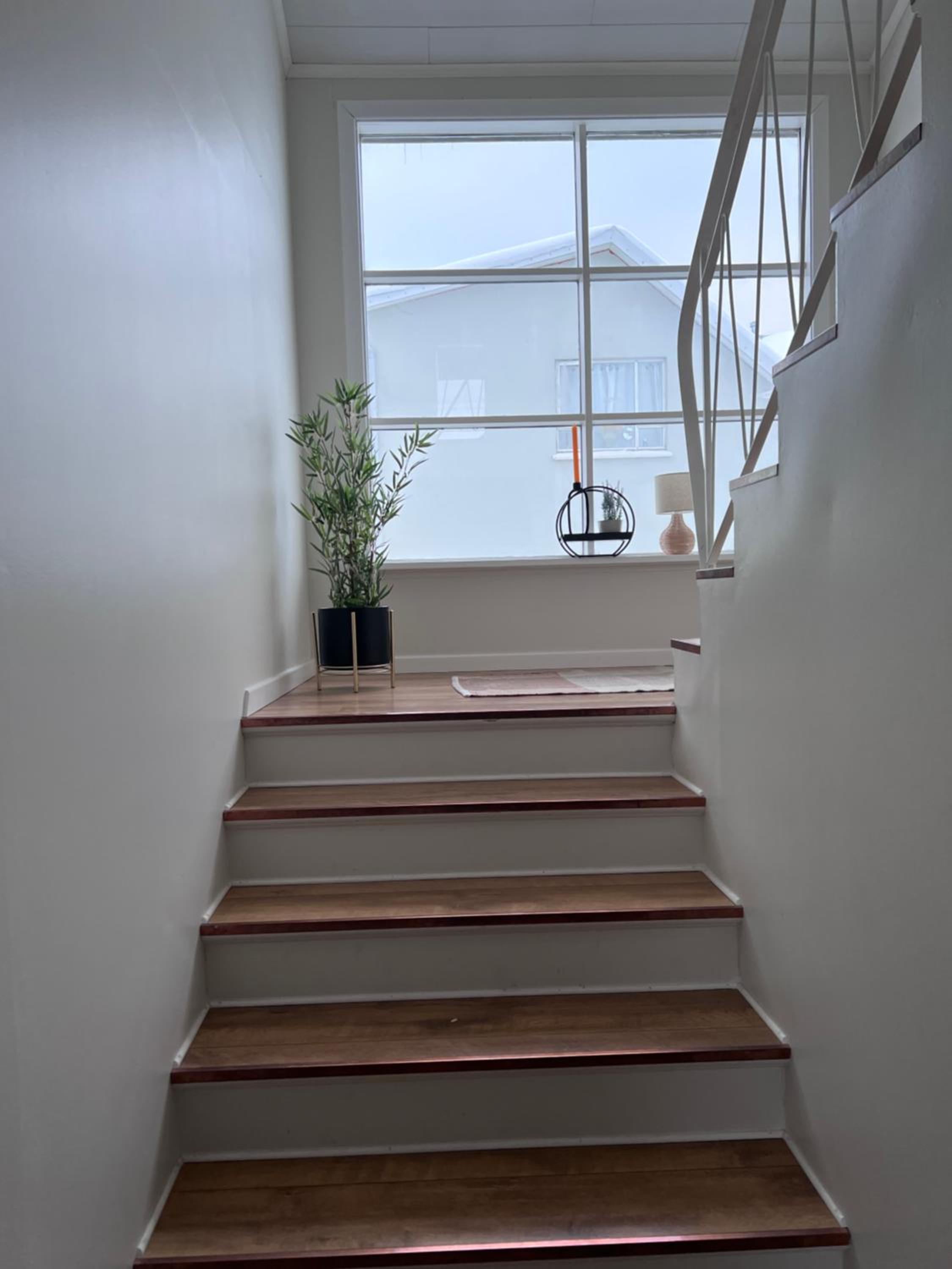LL Properties - Spacious Historic Home