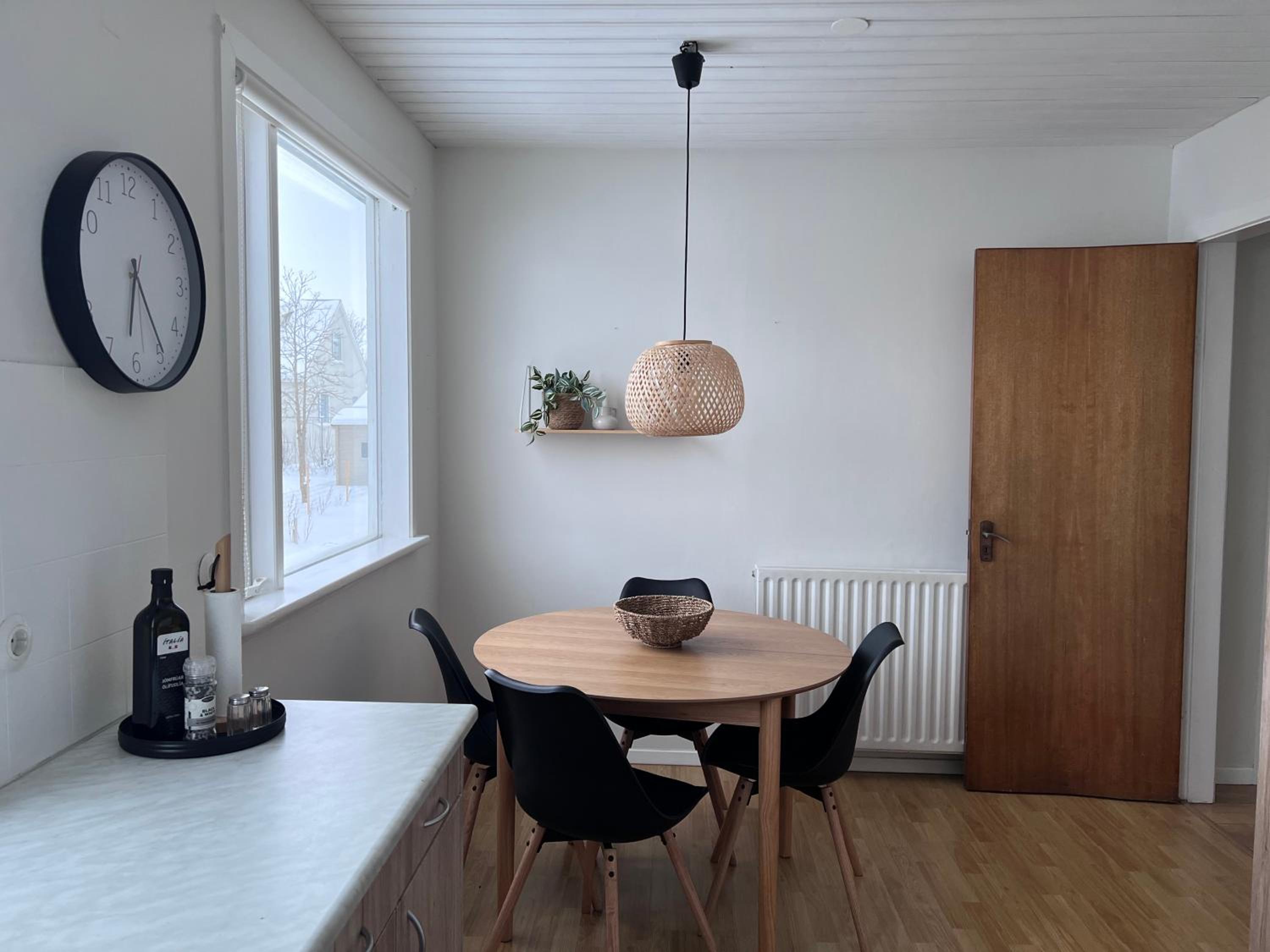 LL Properties - Spacious Historic Home