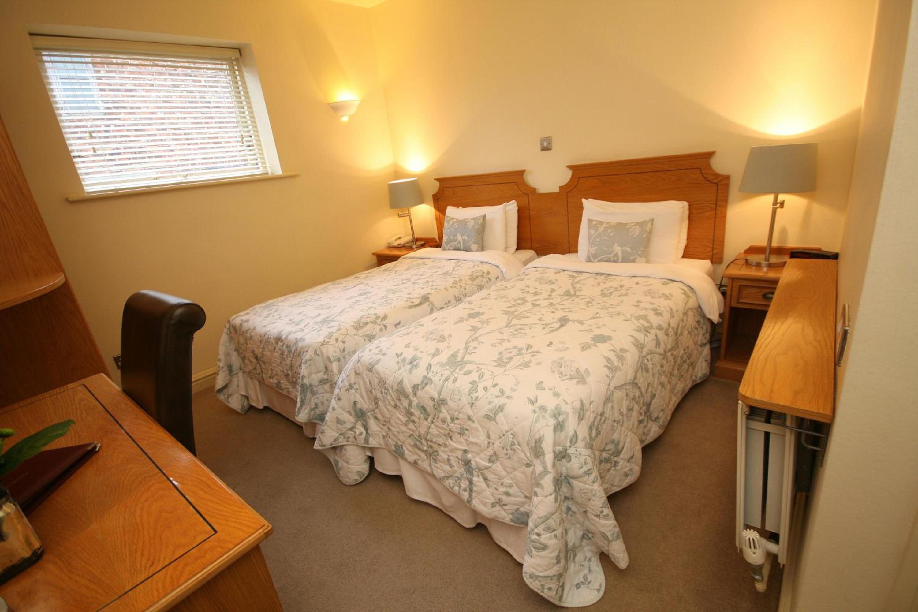 Crown Hotel