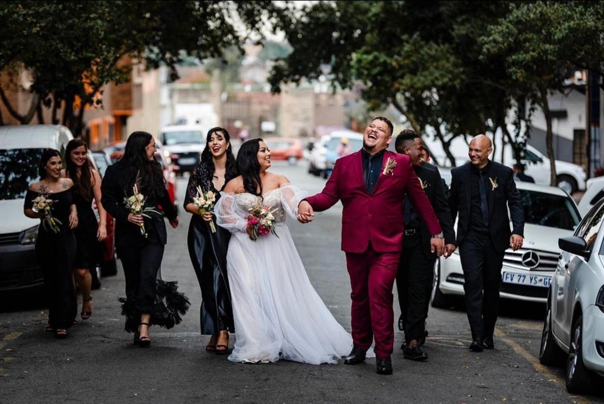 Industrial CHIC Apartment 113 - Luxury City Escape, Washing Machine & Fast WiFi