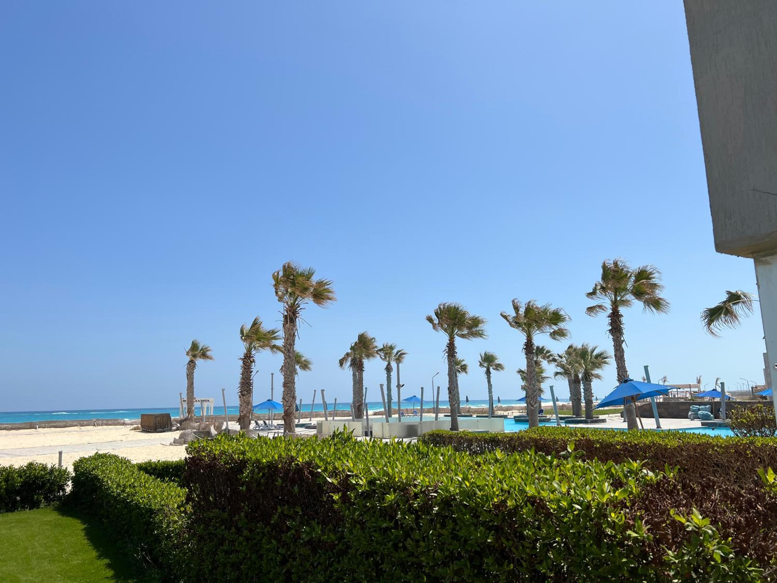 Lovely townhouse directly on the beach northcoast lavista cascada