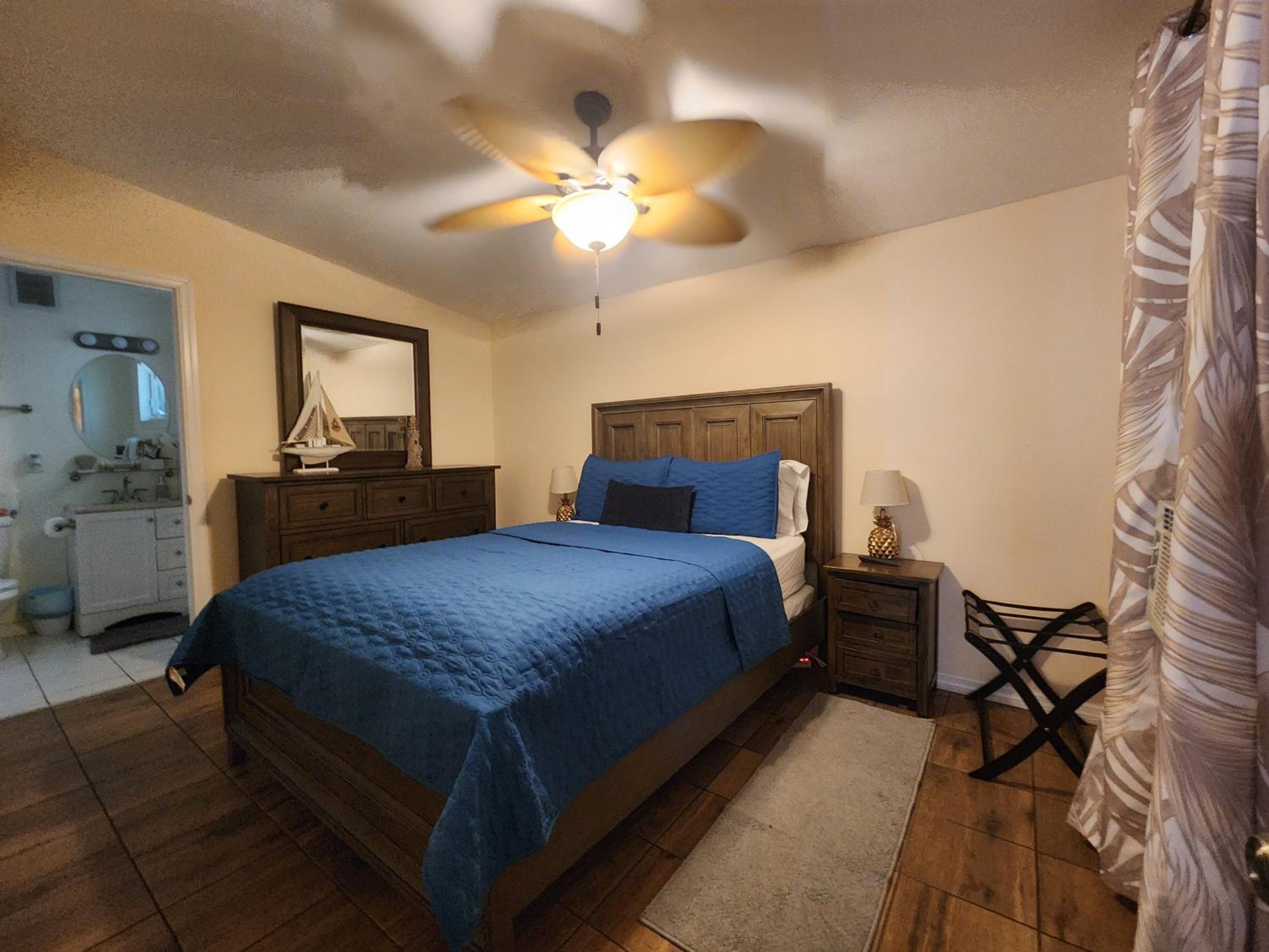 Old Town Suites